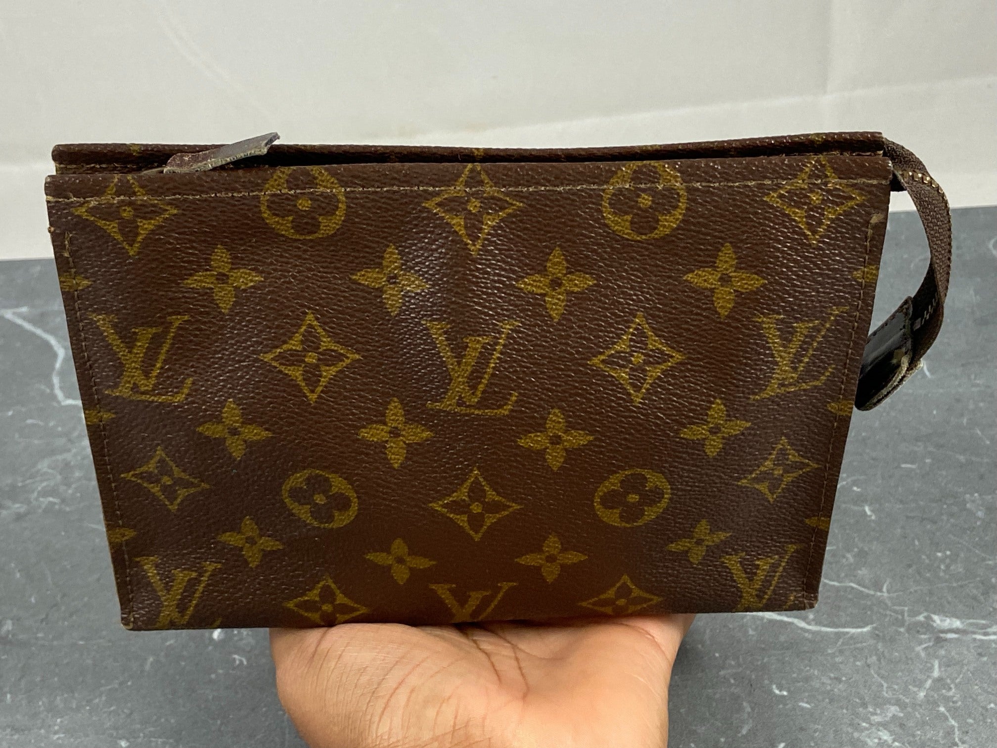 Louis Vuitton Poche Toilette 19 Monogram Canvas