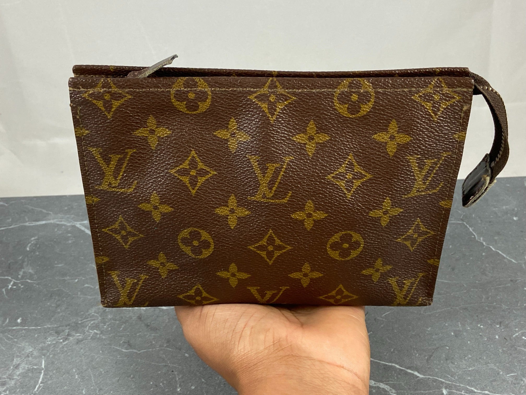 Louis Vuitton Poche Toilette 19 Monogram Canvas