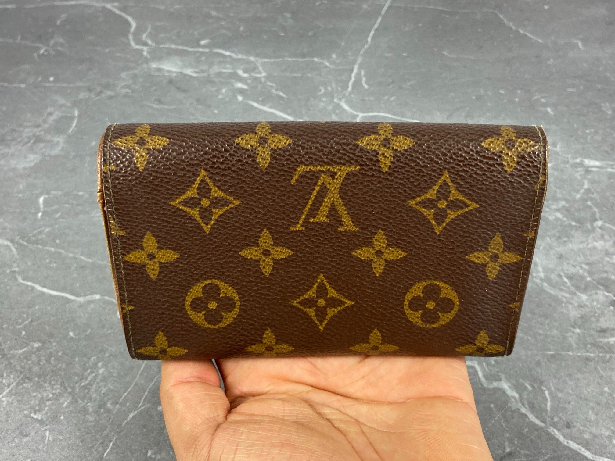 Louis Vuitton Porte-Monnaie Tresor Monogram Canvas