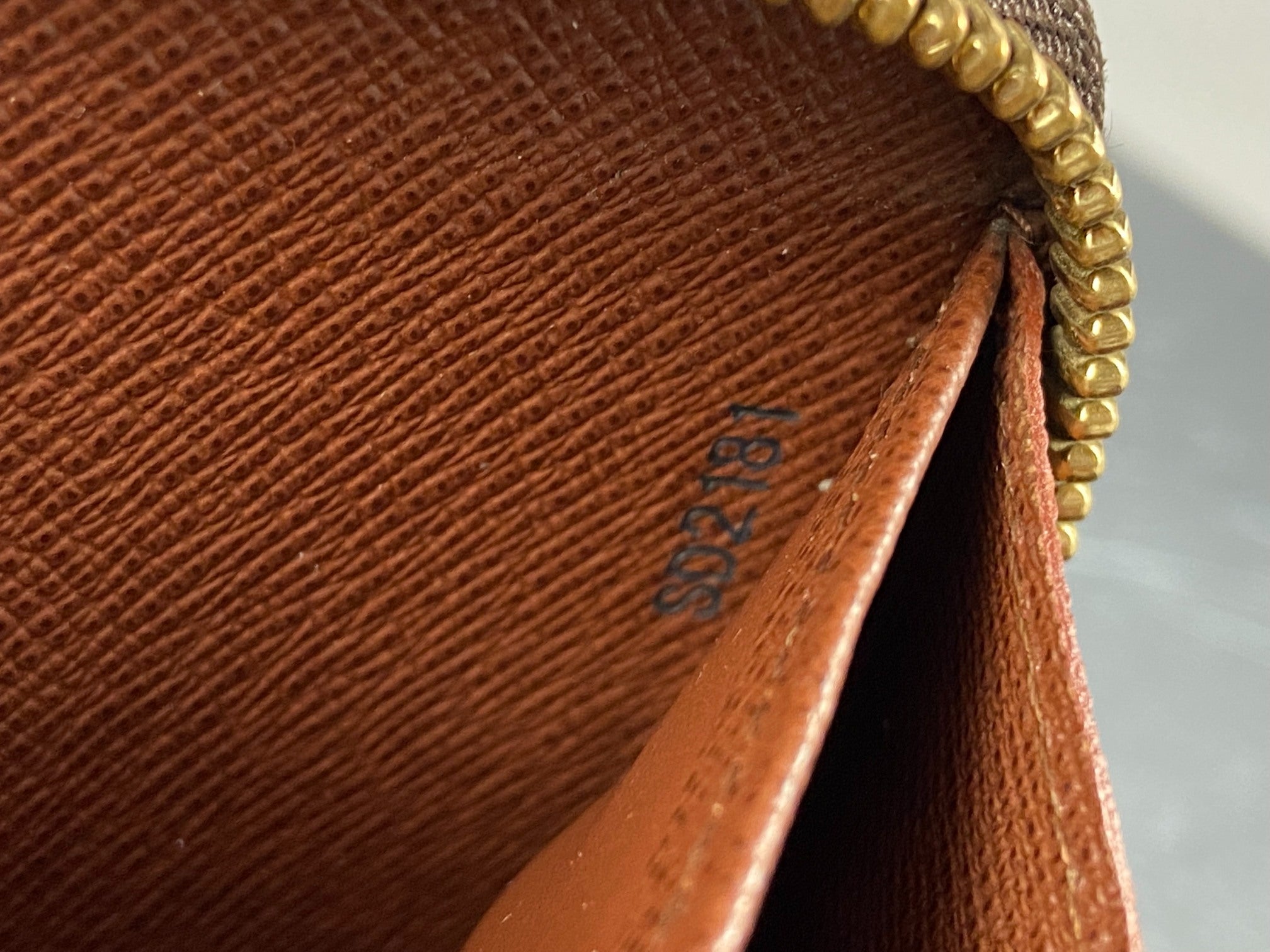 Louis Vuitton Zippy Wallet Monogram Canvas