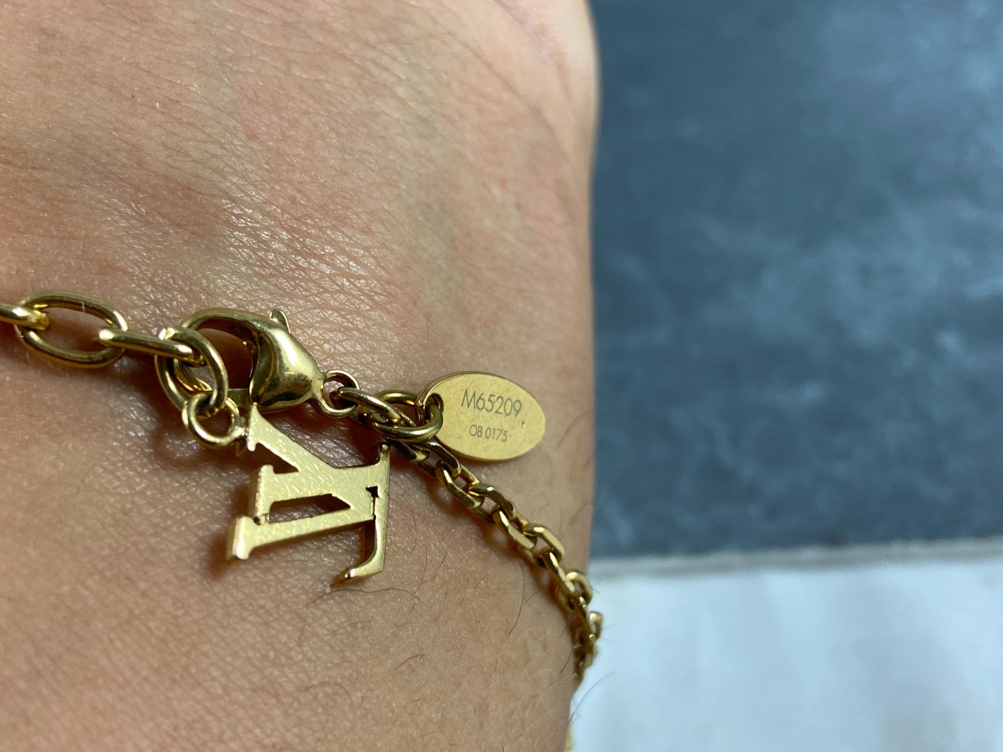 Louis Vuitton Gamble Bracelet Gold-Tone