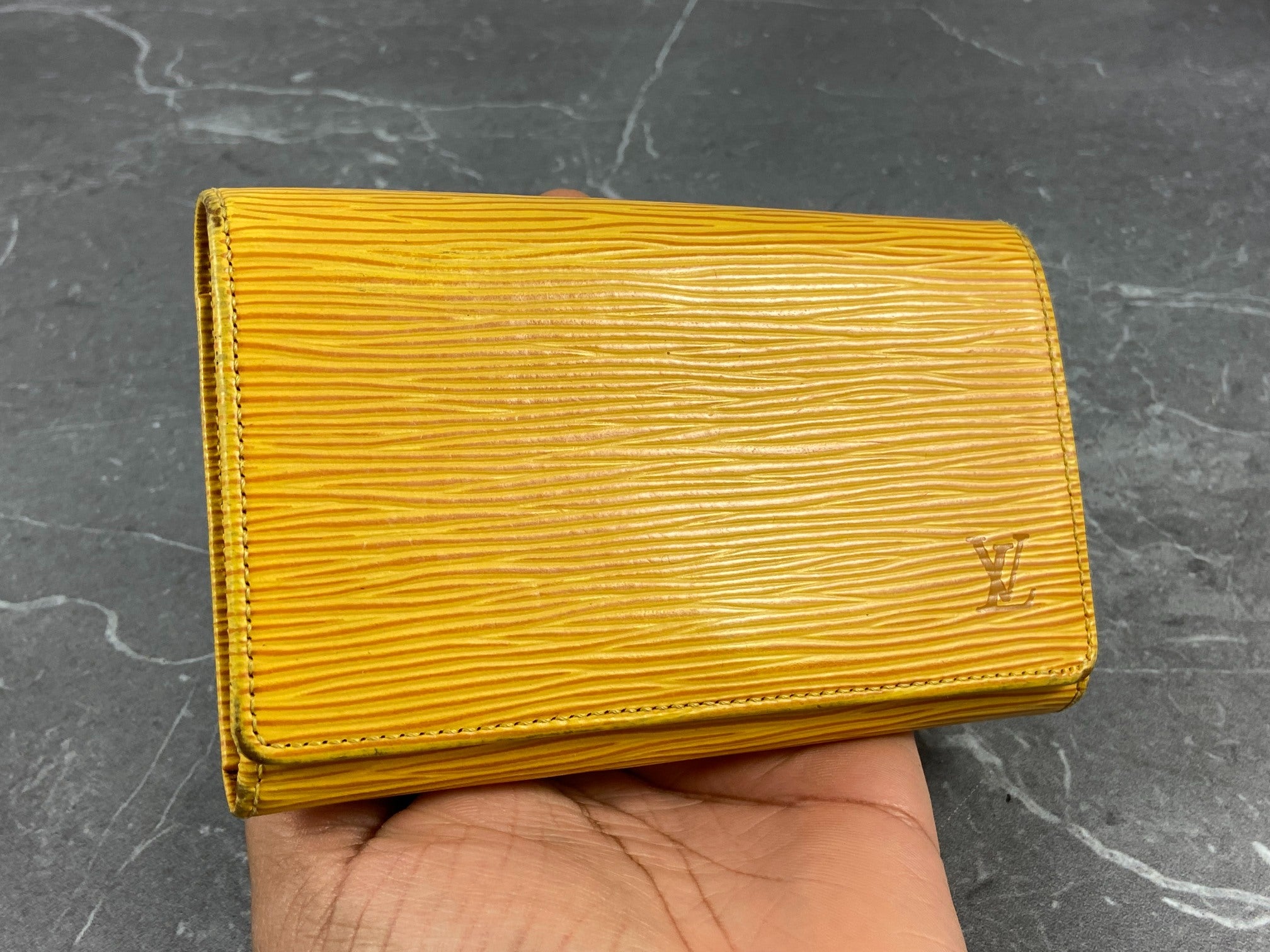 Louis Vuitton Porte-Monnaie Tresor Yellow Epi Leather