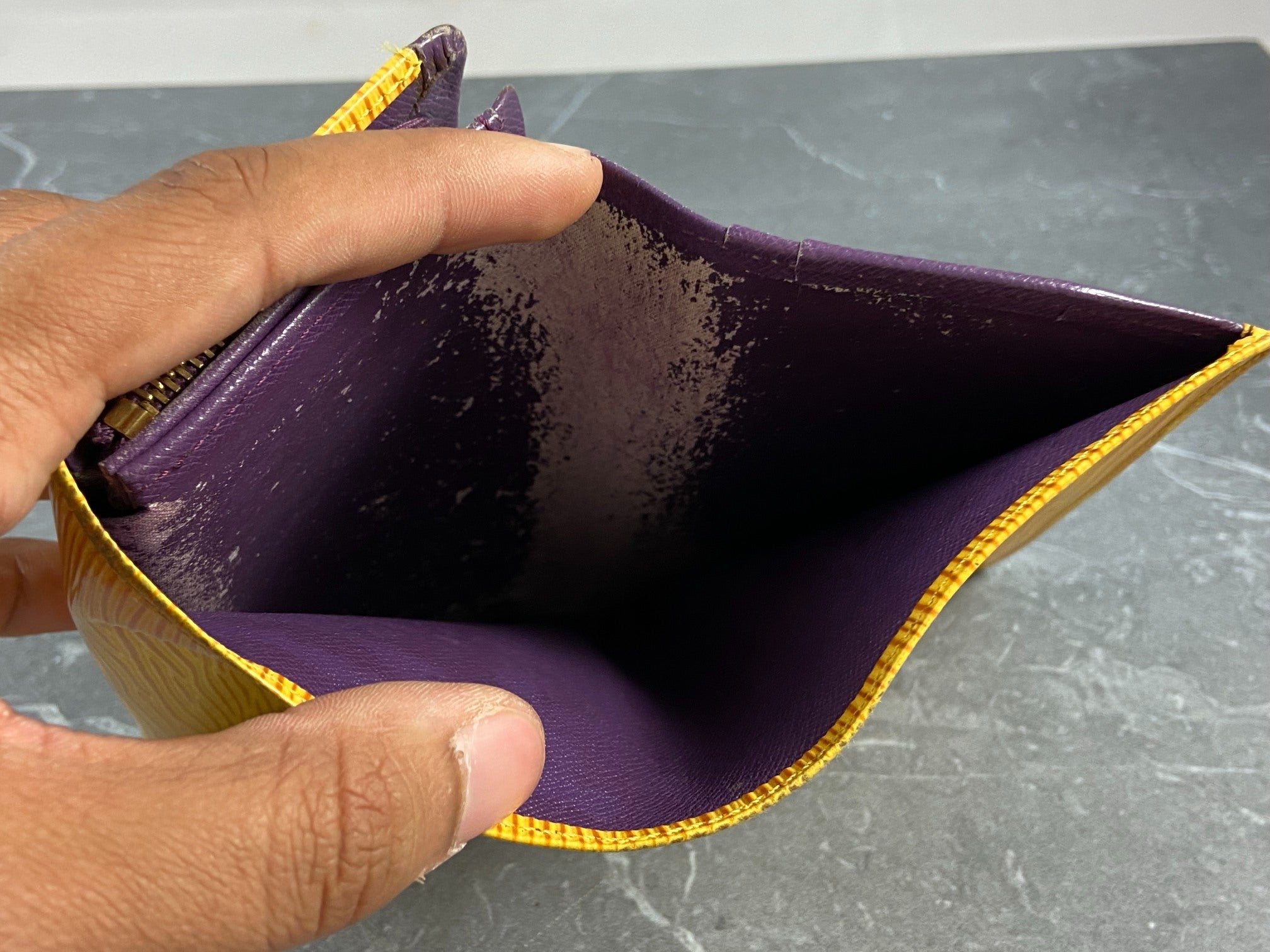 Louis Vuitton Porte-Monnaie Tresor Yellow Epi Leather