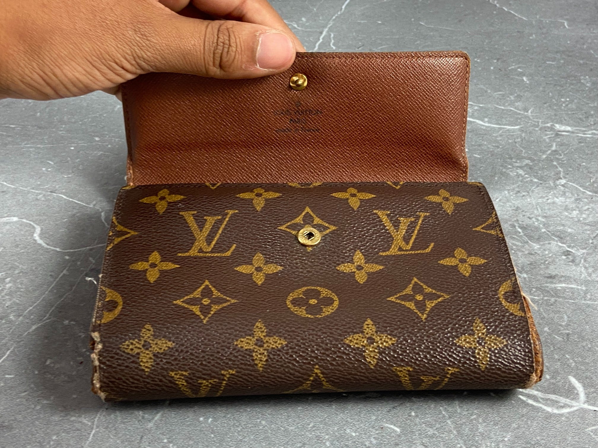 Louis Vuitton Porte Tresor Etui Wallet Monogram Canvas