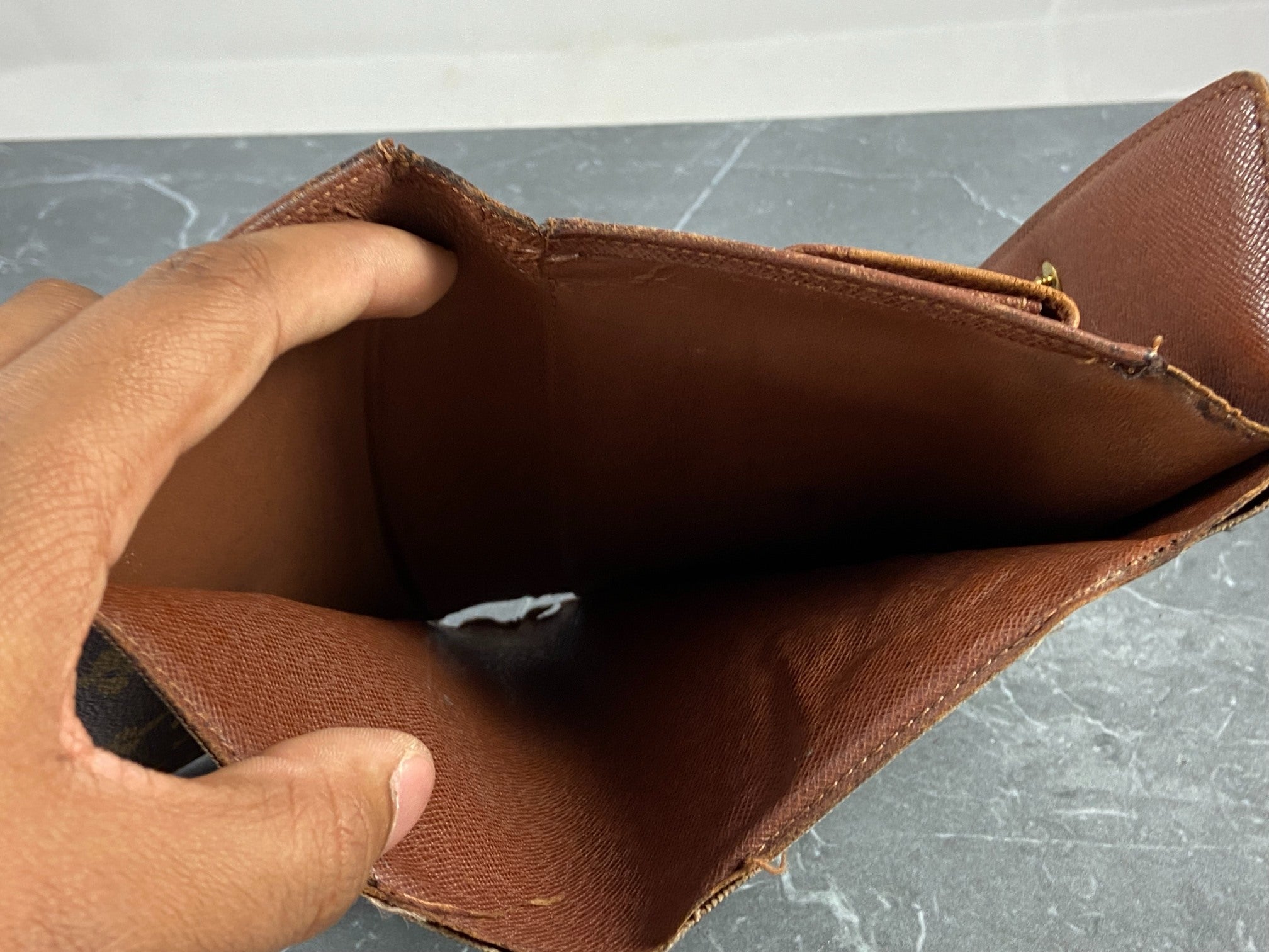 Louis Vuitton Porte Tresor Etui Wallet Monogram Canvas