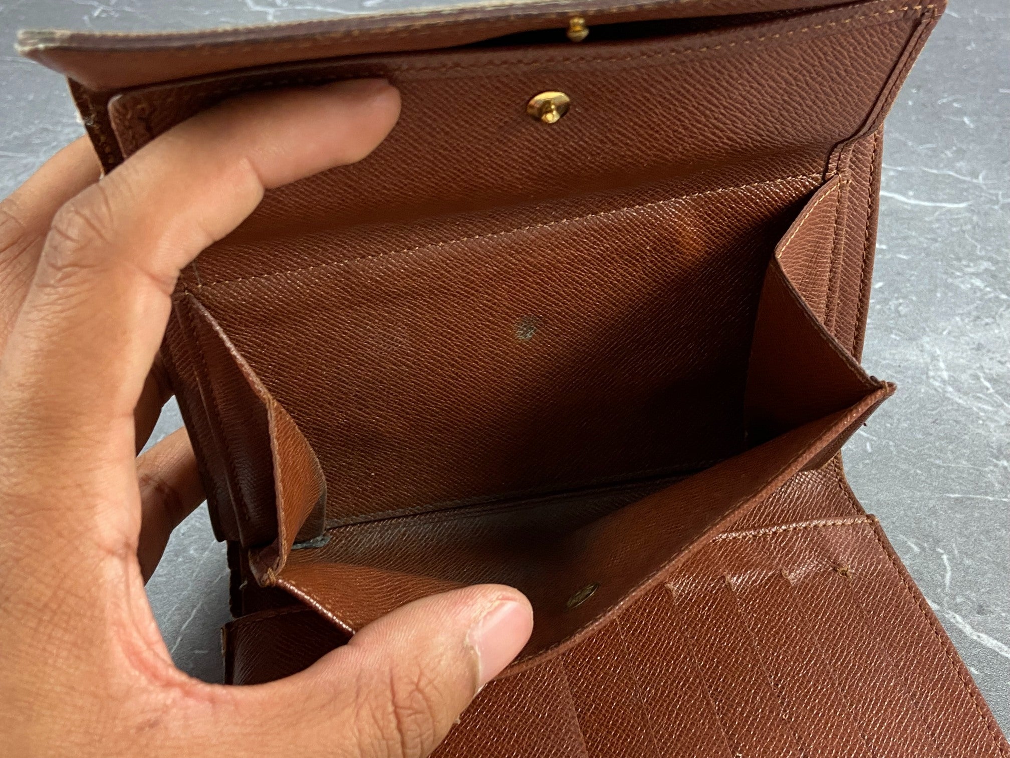 Louis Vuitton Porte Tresor Etui Wallet Monogram Canvas