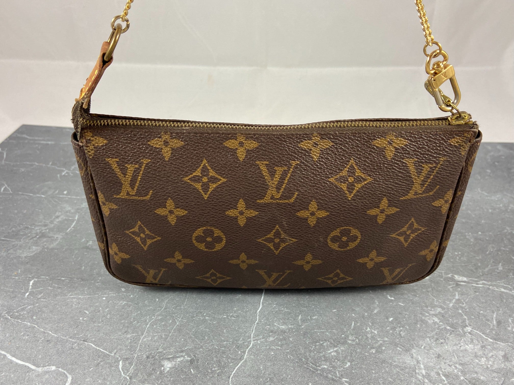 Louis Vuitton Pochette Accessoires Monogram Canvas