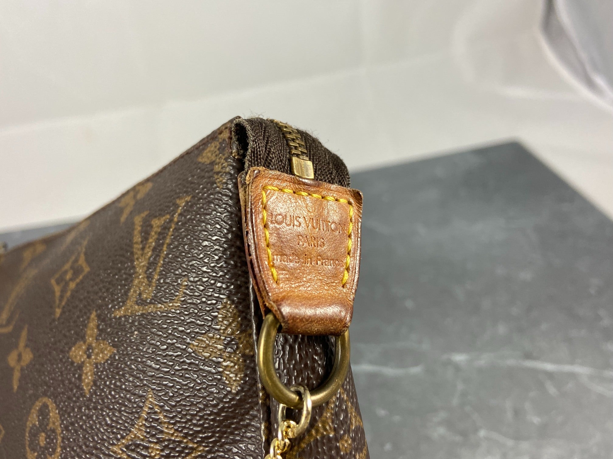 Louis Vuitton Pochette Accessoires Monogram Canvas