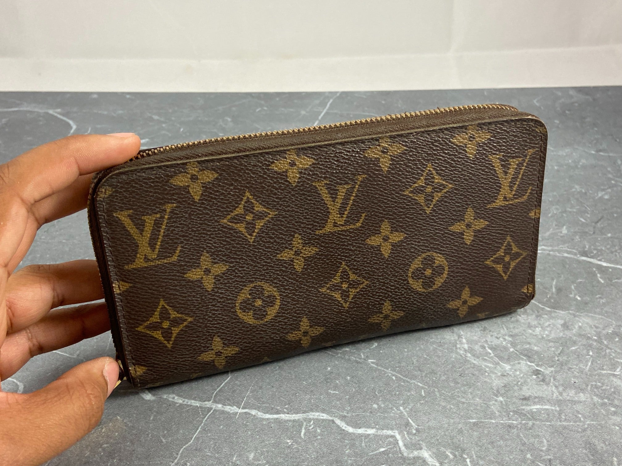 Louis Vuitton Zippy Wallet Monogram Canvas