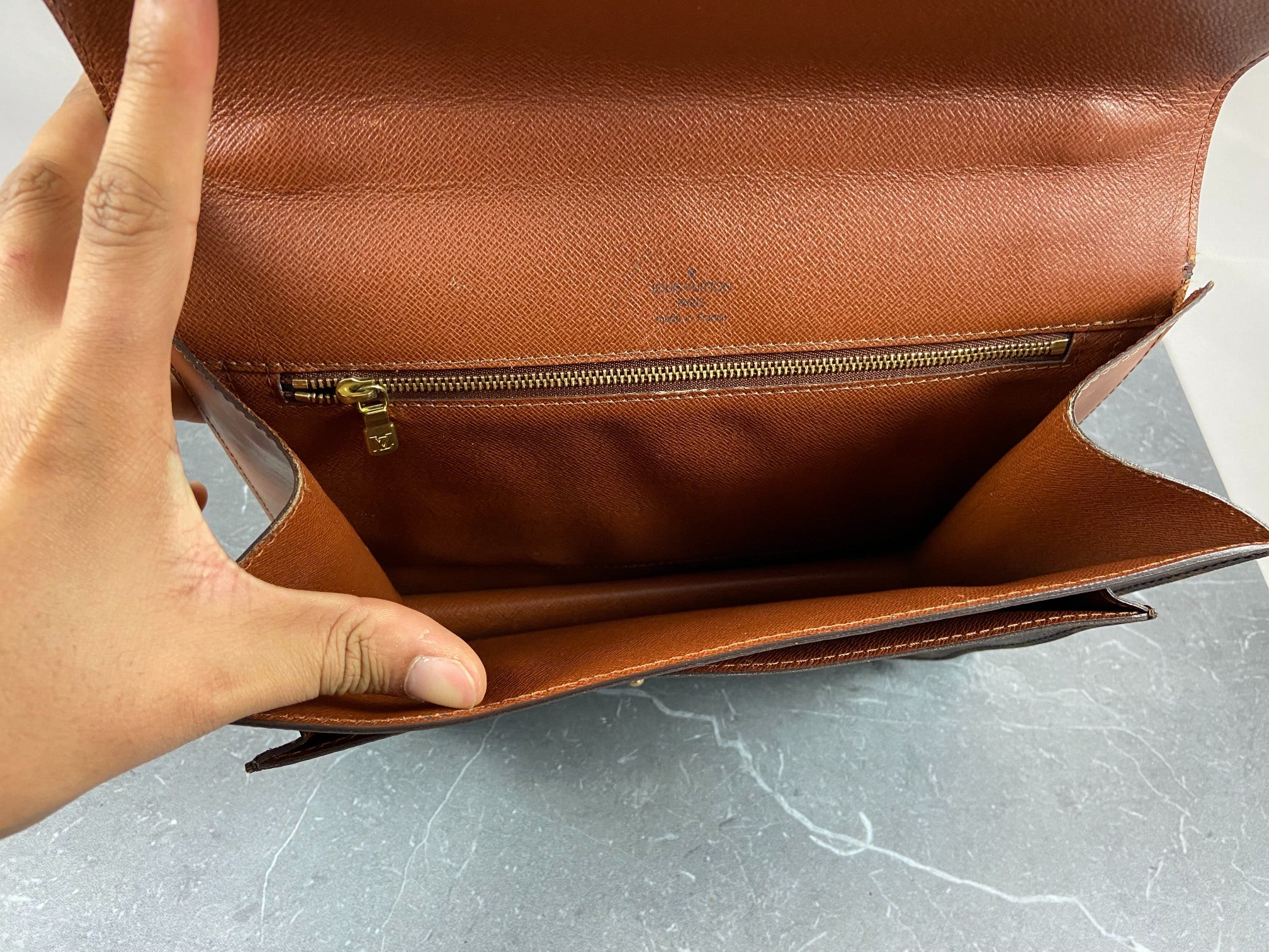 Louis Vuitton Monceau 28 Monogram Canvas