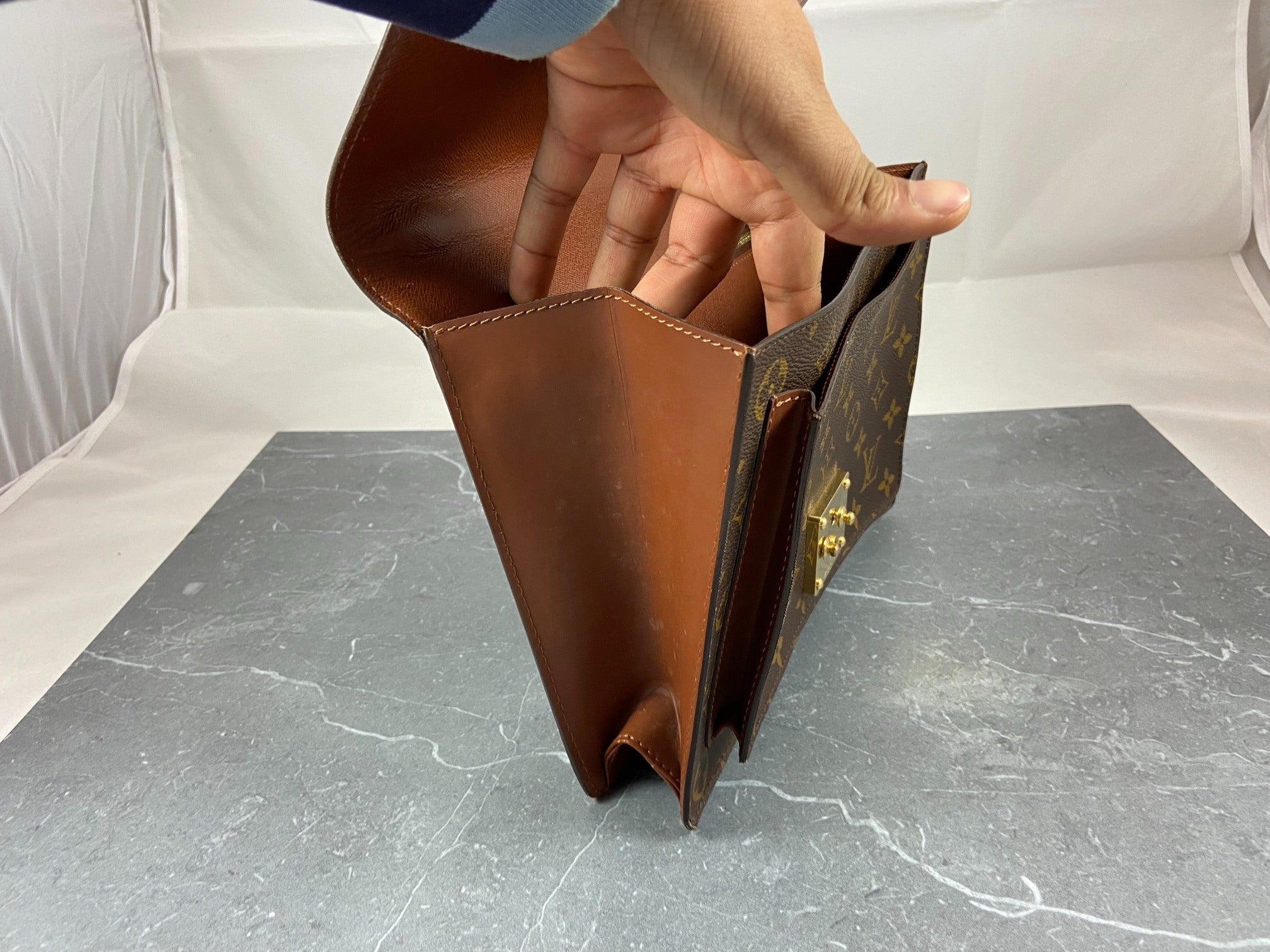 Louis Vuitton Monceau 28 Monogram Canvas