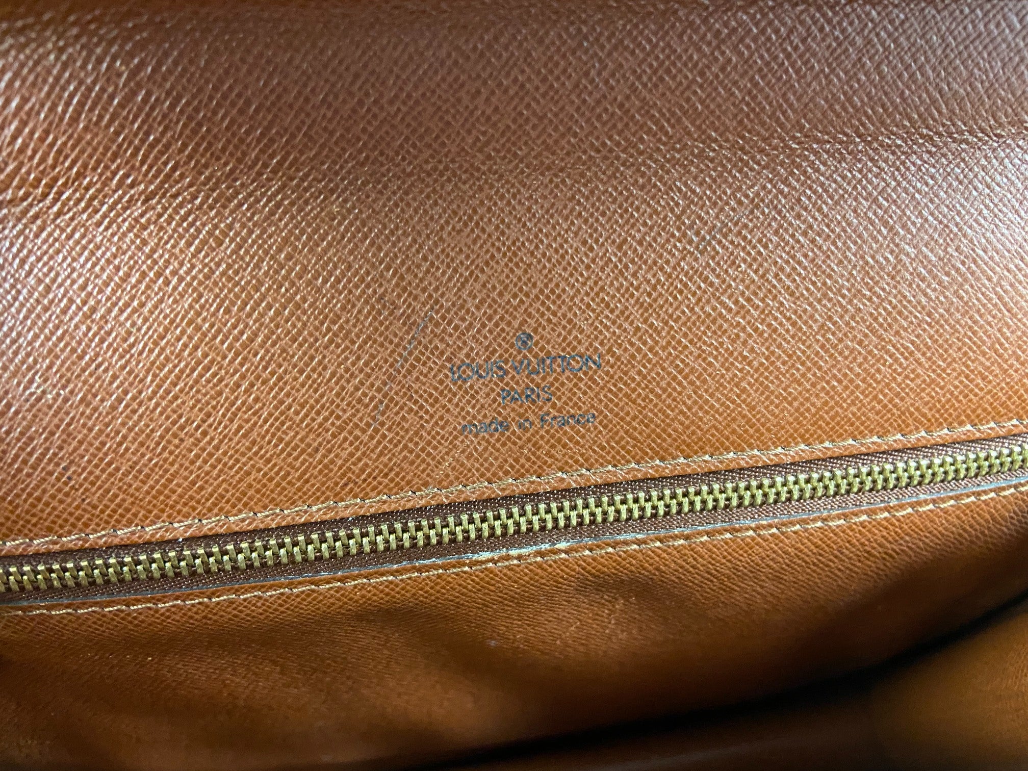 Louis Vuitton Monceau 28 Monogram Canvas