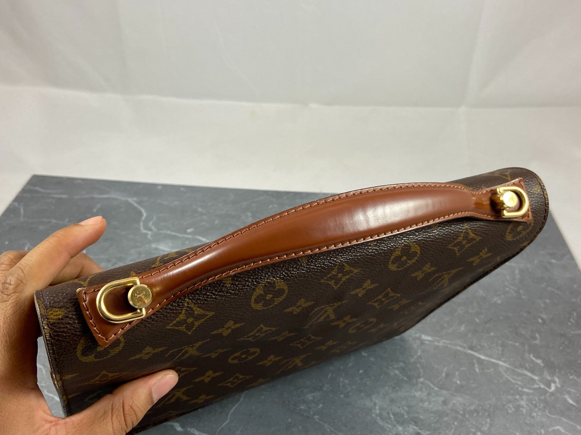 Louis Vuitton Monceau 28 Monogram Canvas