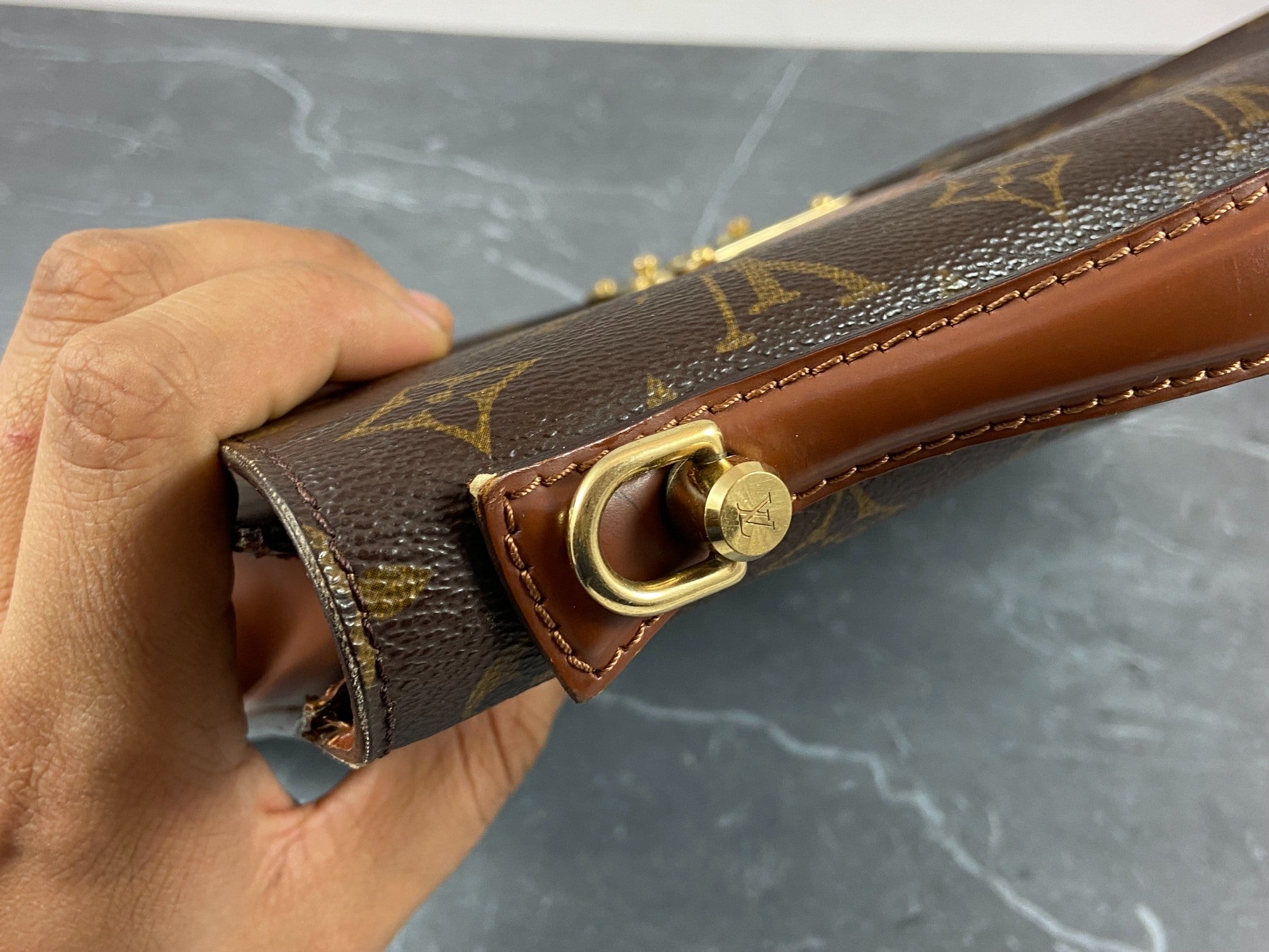 Louis Vuitton Monceau 28 Monogram Canvas