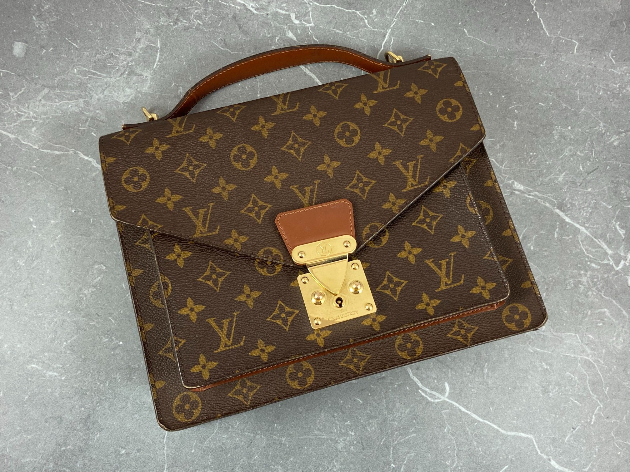 Louis Vuitton Monceau 28 Monogram Canvas