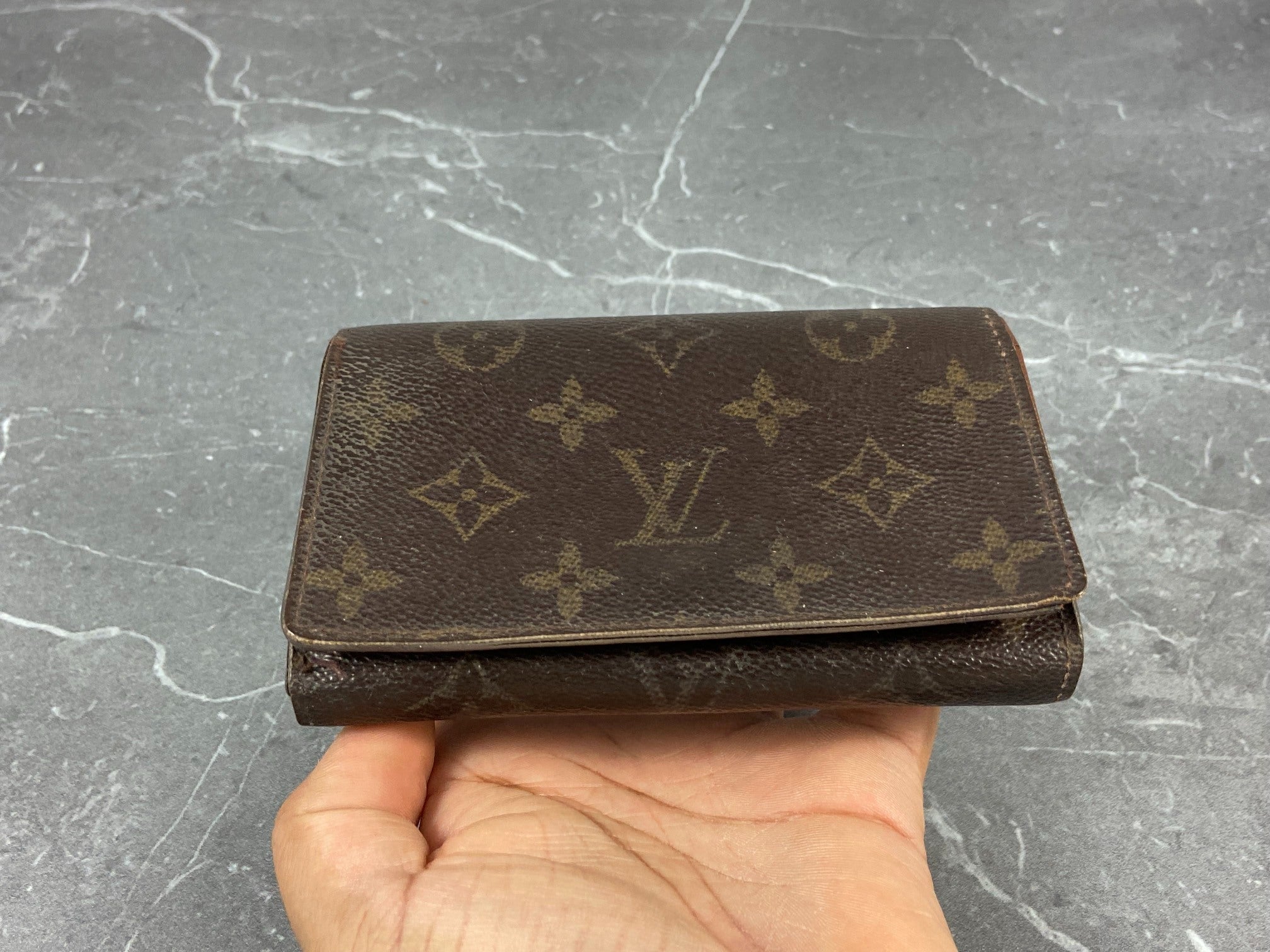 Louis Vuitton Porte-Monnaie Tresor Monogram Canvas