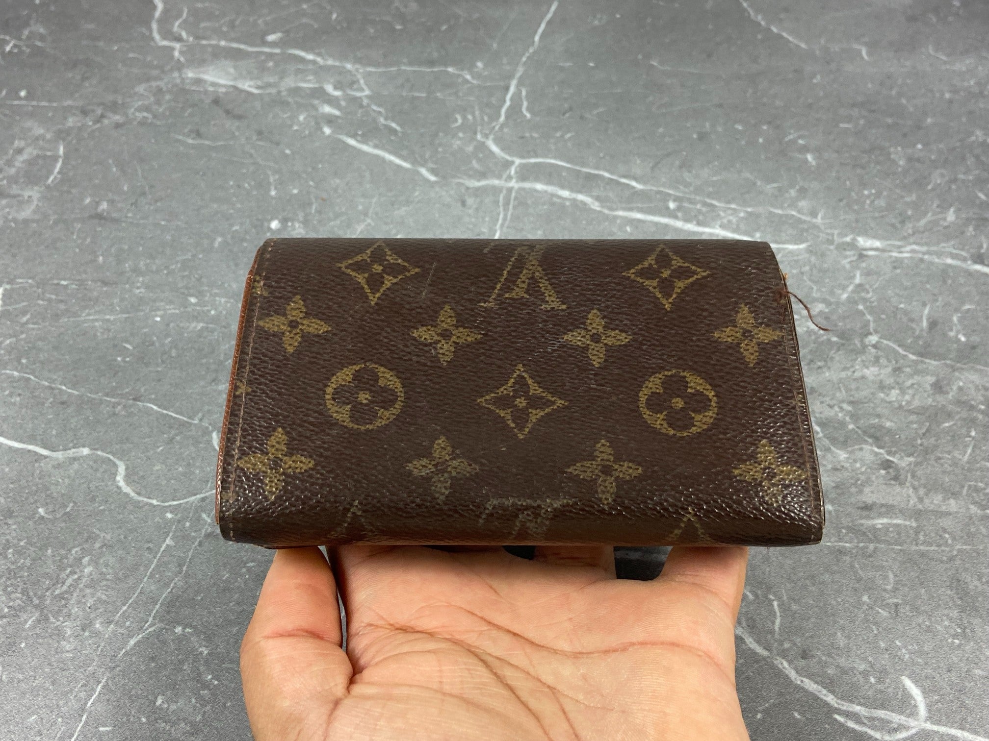 Louis Vuitton Porte-Monnaie Tresor Monogram Canvas