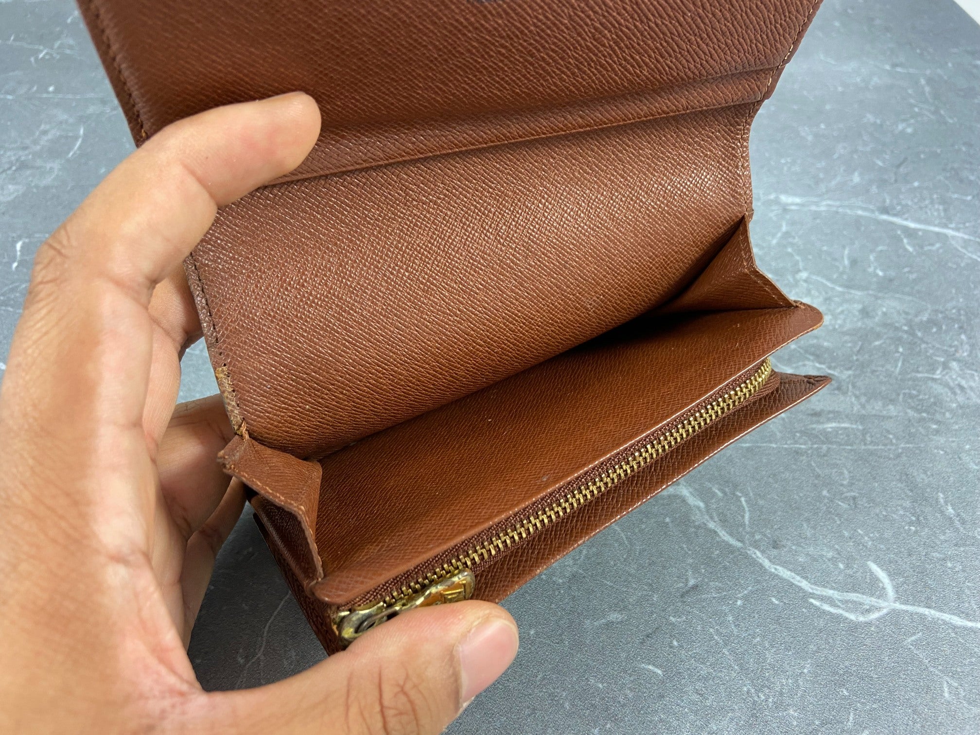 Louis Vuitton Porte-Monnaie Tresor Monogram Canvas