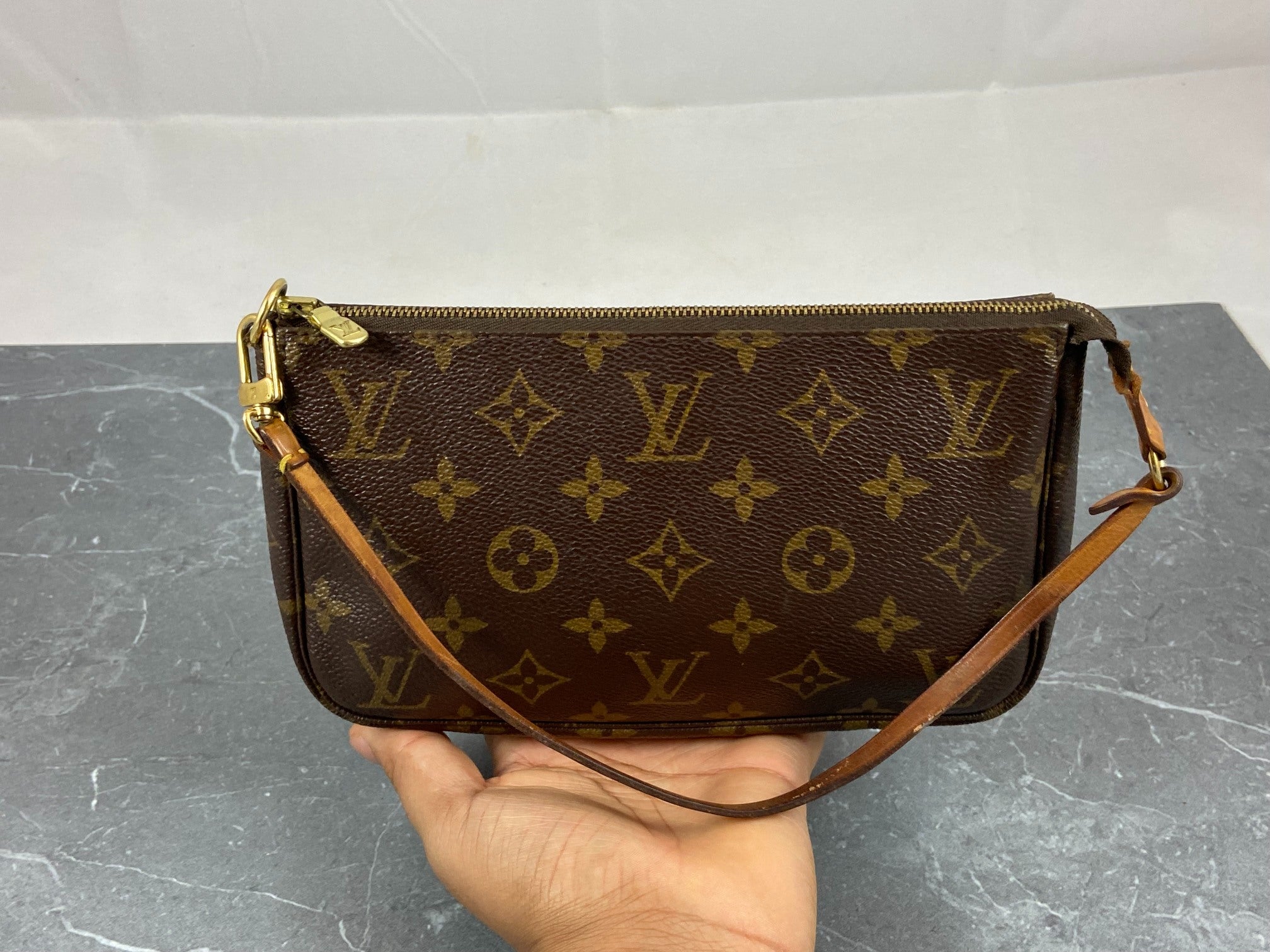 Louis Vuitton Pochette Accessoires Monogram Canvas