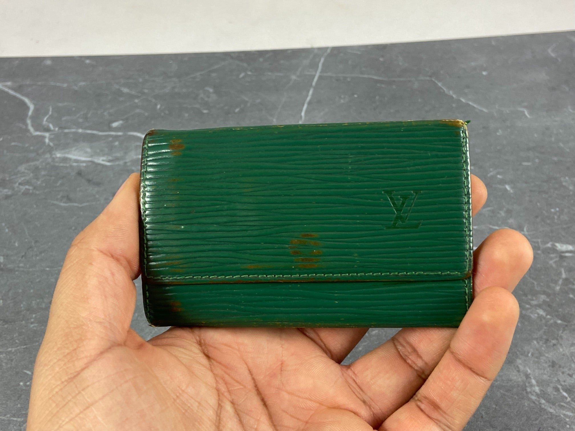 Louis Vuitton 6 Key Holder Black Epi Leather