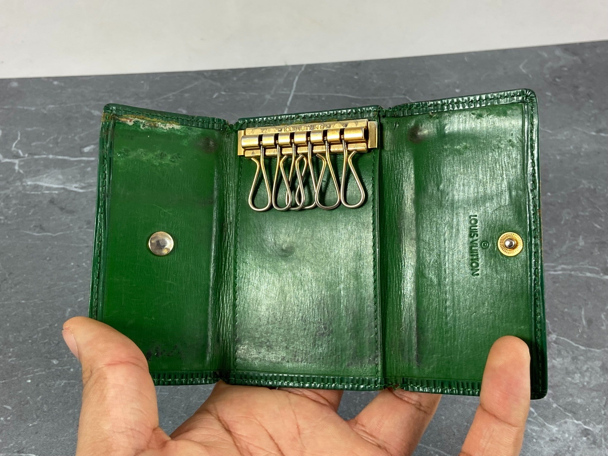 Louis Vuitton 6 Key Holder Black Epi Leather