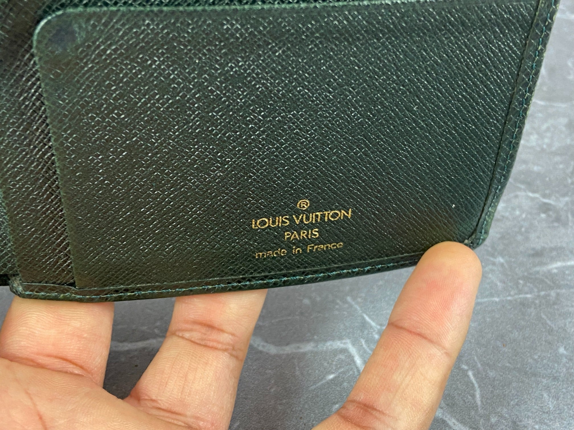 Louis Vuitton Bifold Wallet Dark Green Taiga Leather