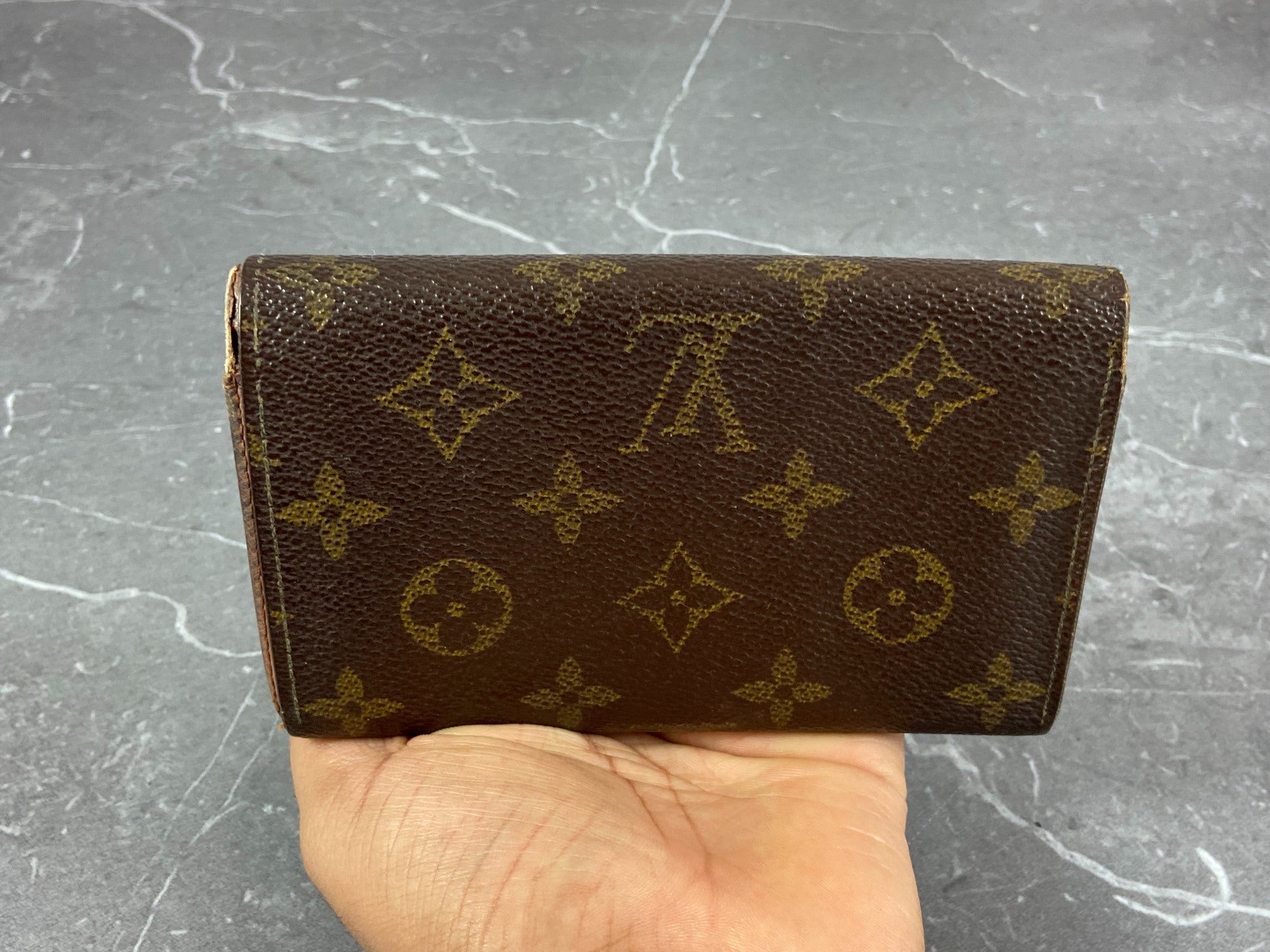 Louis Vuitton Porte-Monnaie Tresor Monogram Canvas