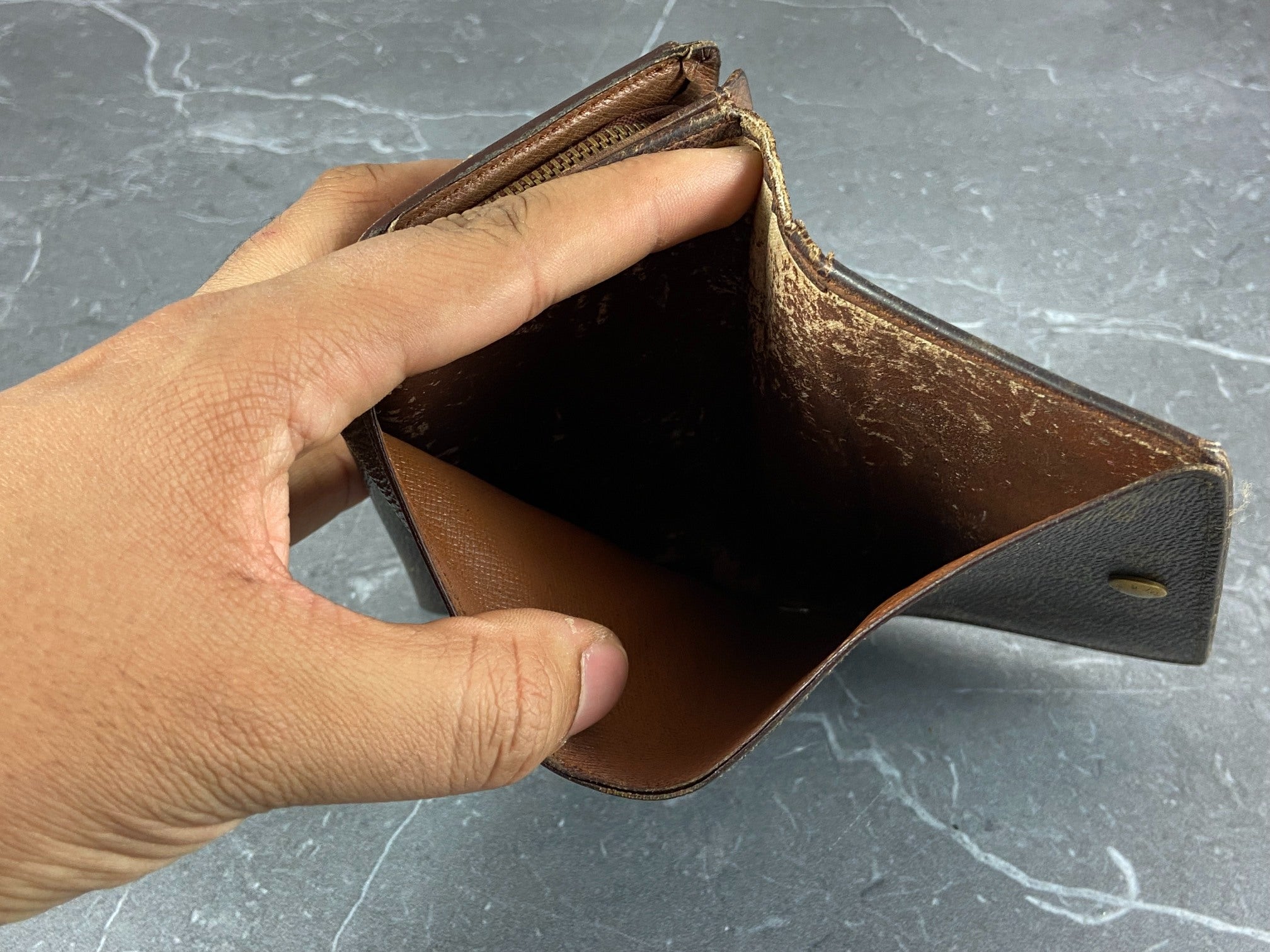 Louis Vuitton Porte-Monnaie Tresor Monogram Canvas