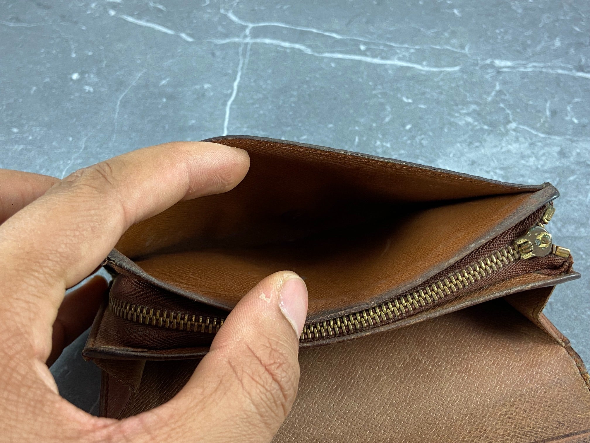 Louis Vuitton Porte-Monnaie Tresor Monogram Canvas