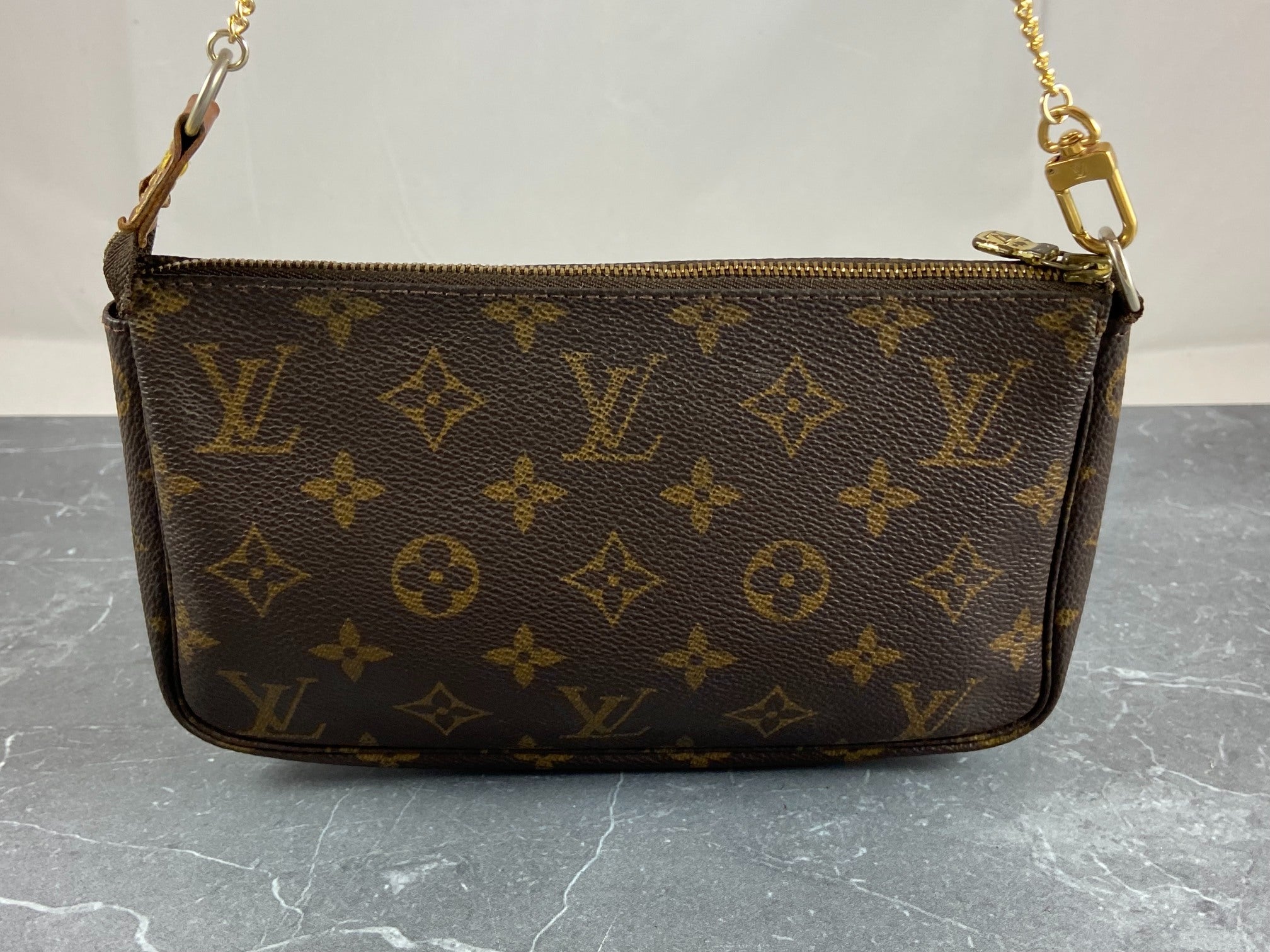 Louis Vuitton Pochette Accessoires Monogram Canvas