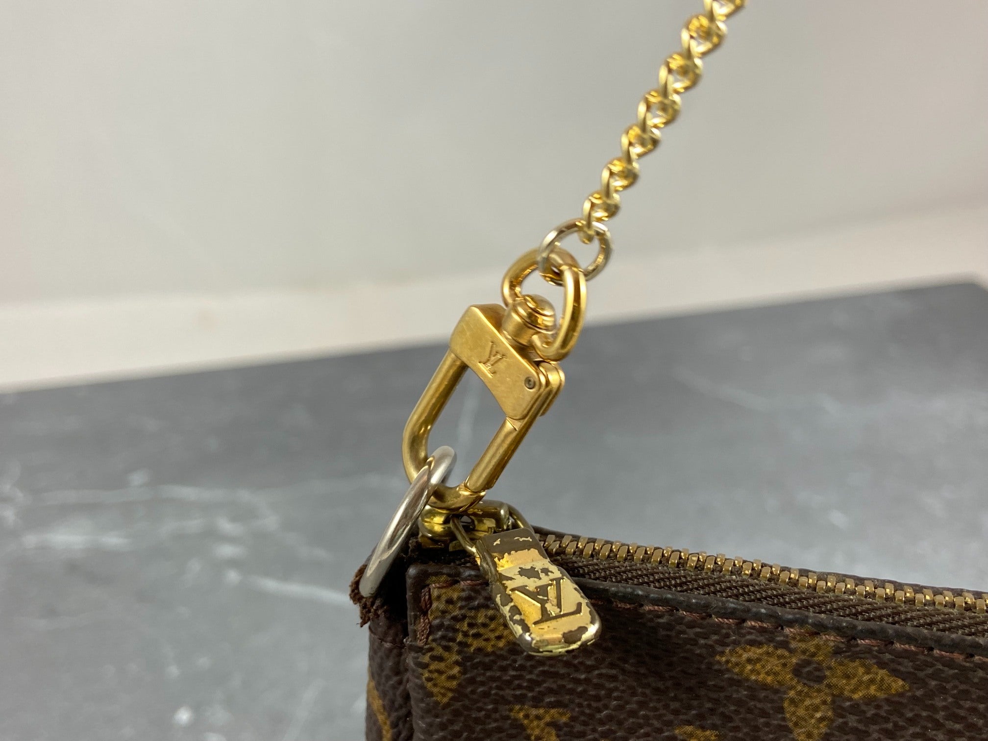 Louis Vuitton Pochette Accessoires Monogram Canvas