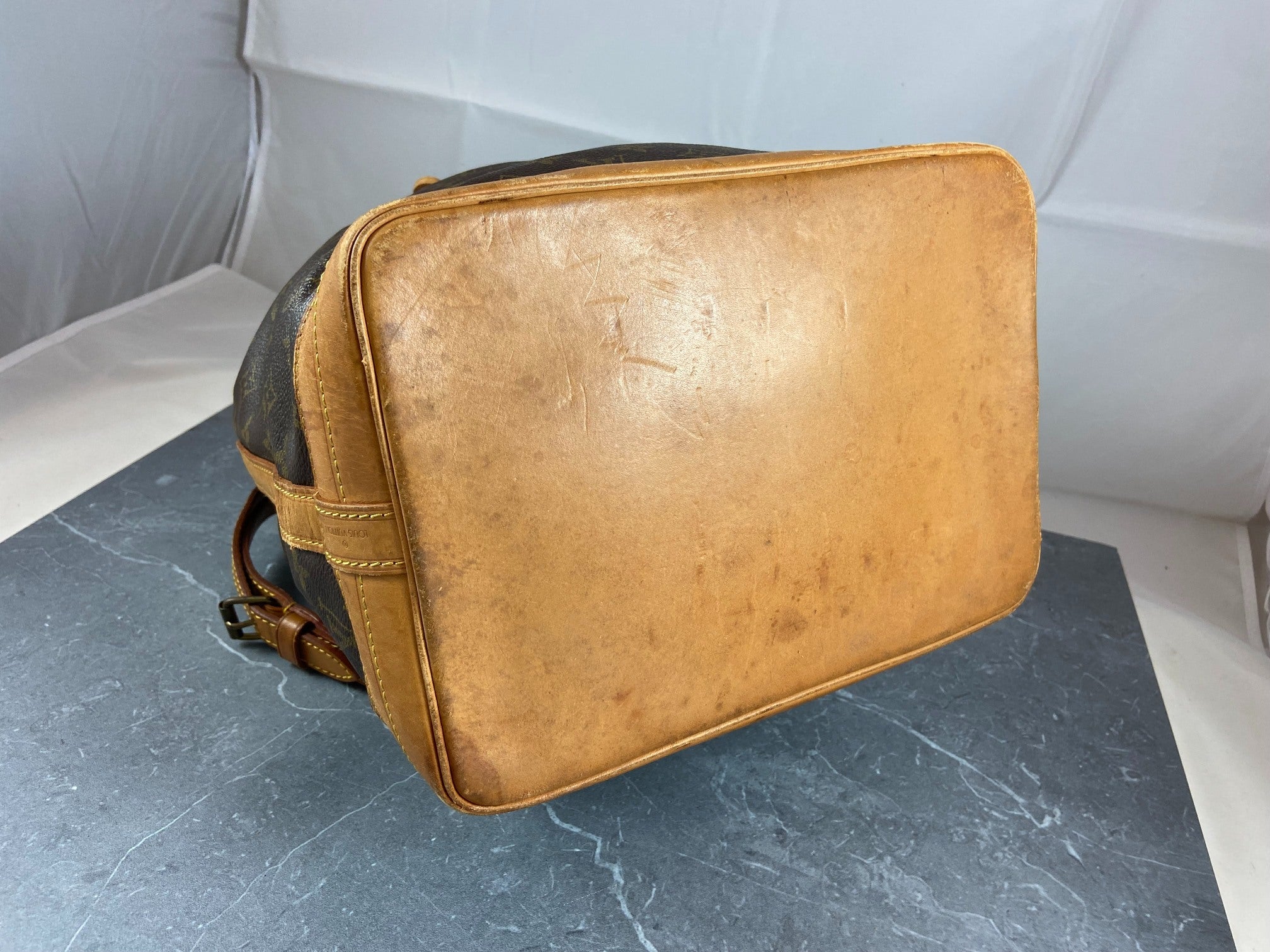 Louis Vuitton Sac Noé Grand Monogram Canvas