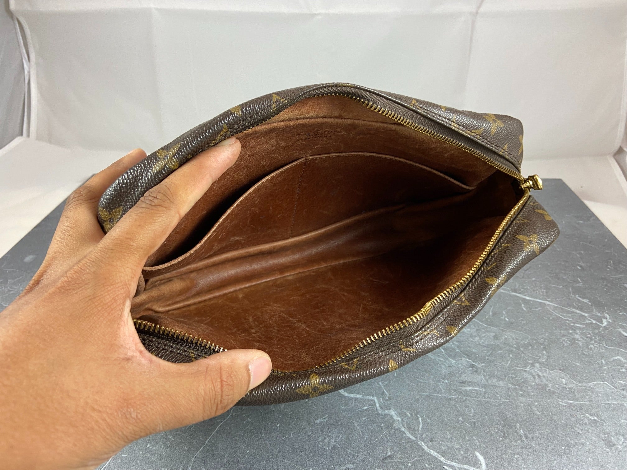 Louis Vuitton Clutch Compiègne 28 Monogram Canvas
