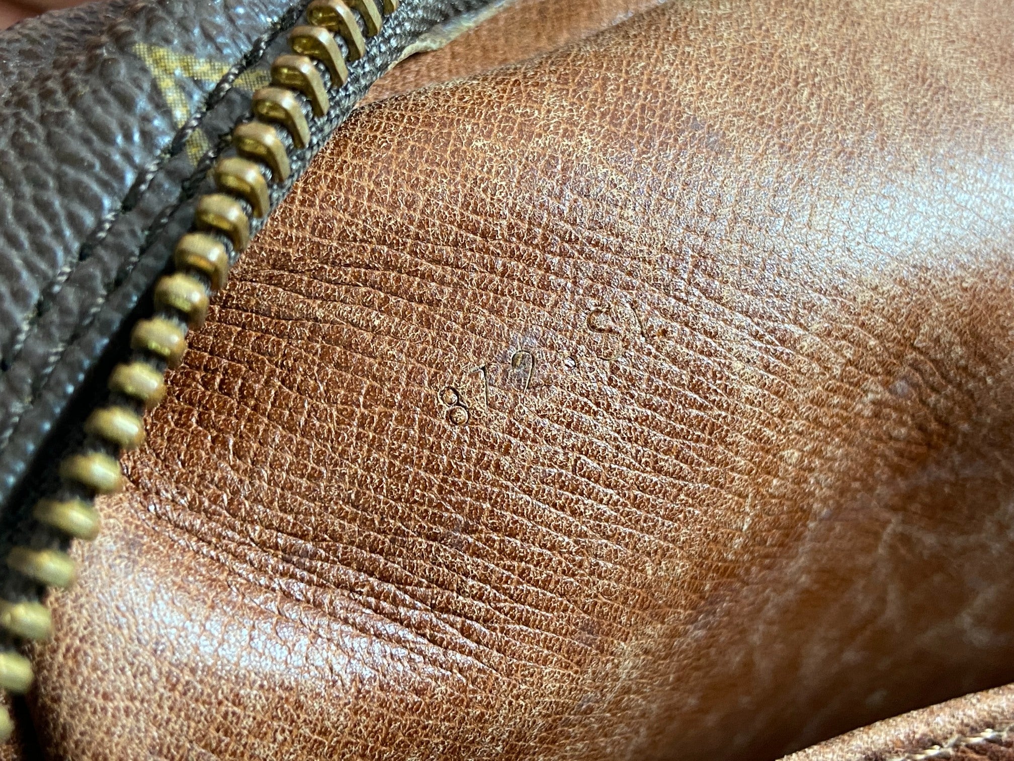 Louis Vuitton Clutch Compiègne 28 Monogram Canvas