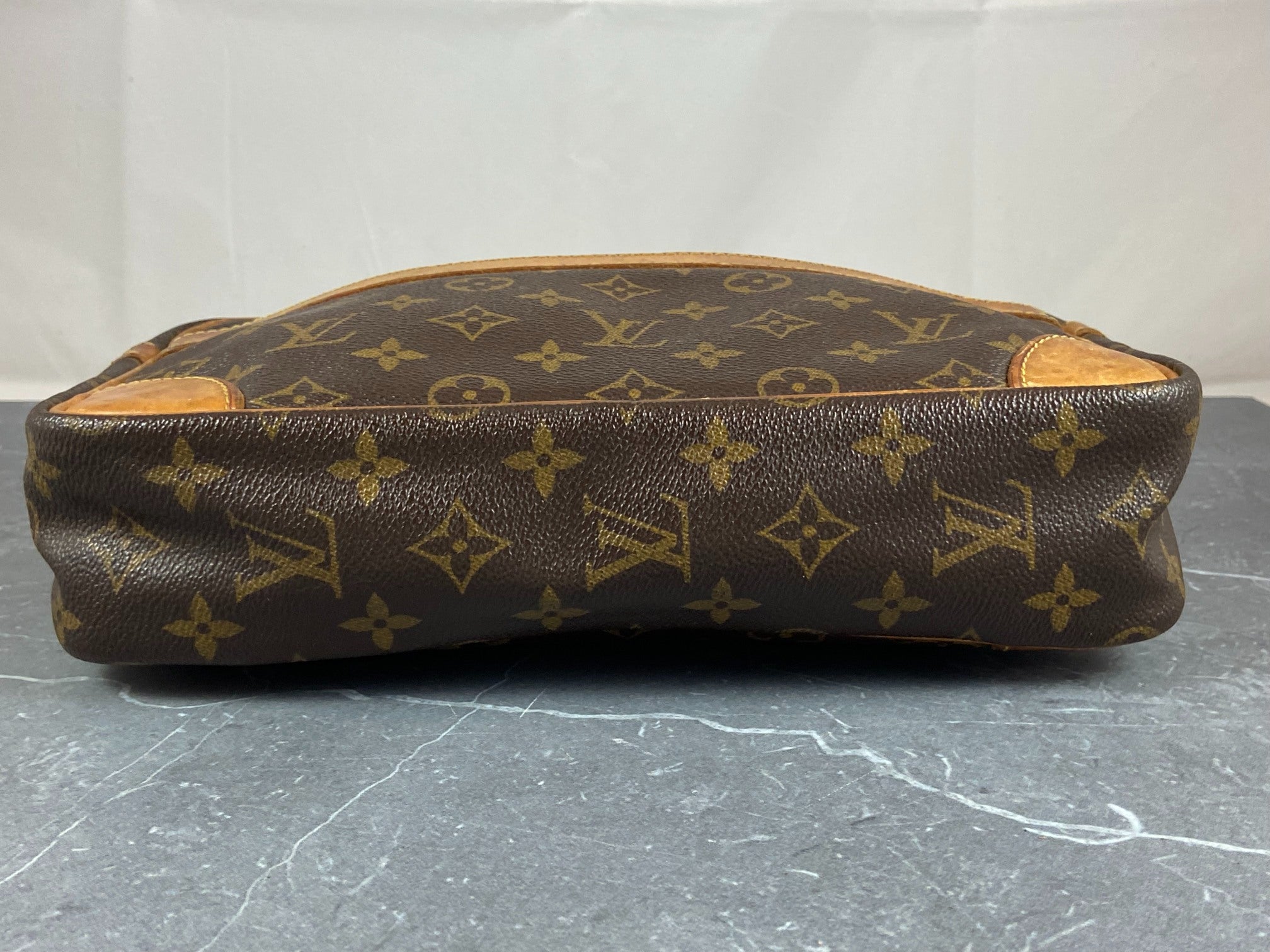 Louis Vuitton Clutch Compiègne 28 Monogram Canvas