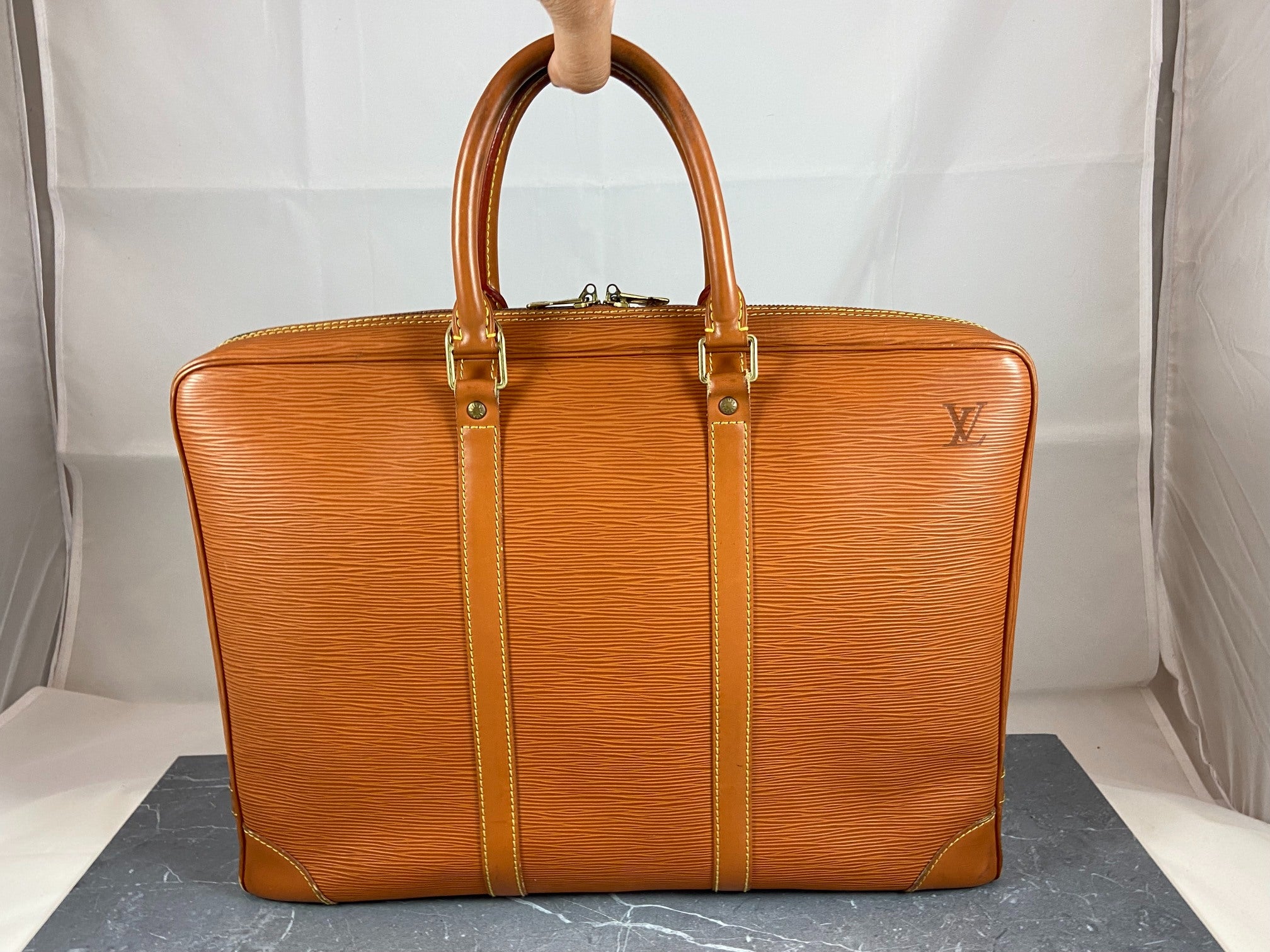 Louis Vuitton Porte Documents Voyage Brown Epi Leather