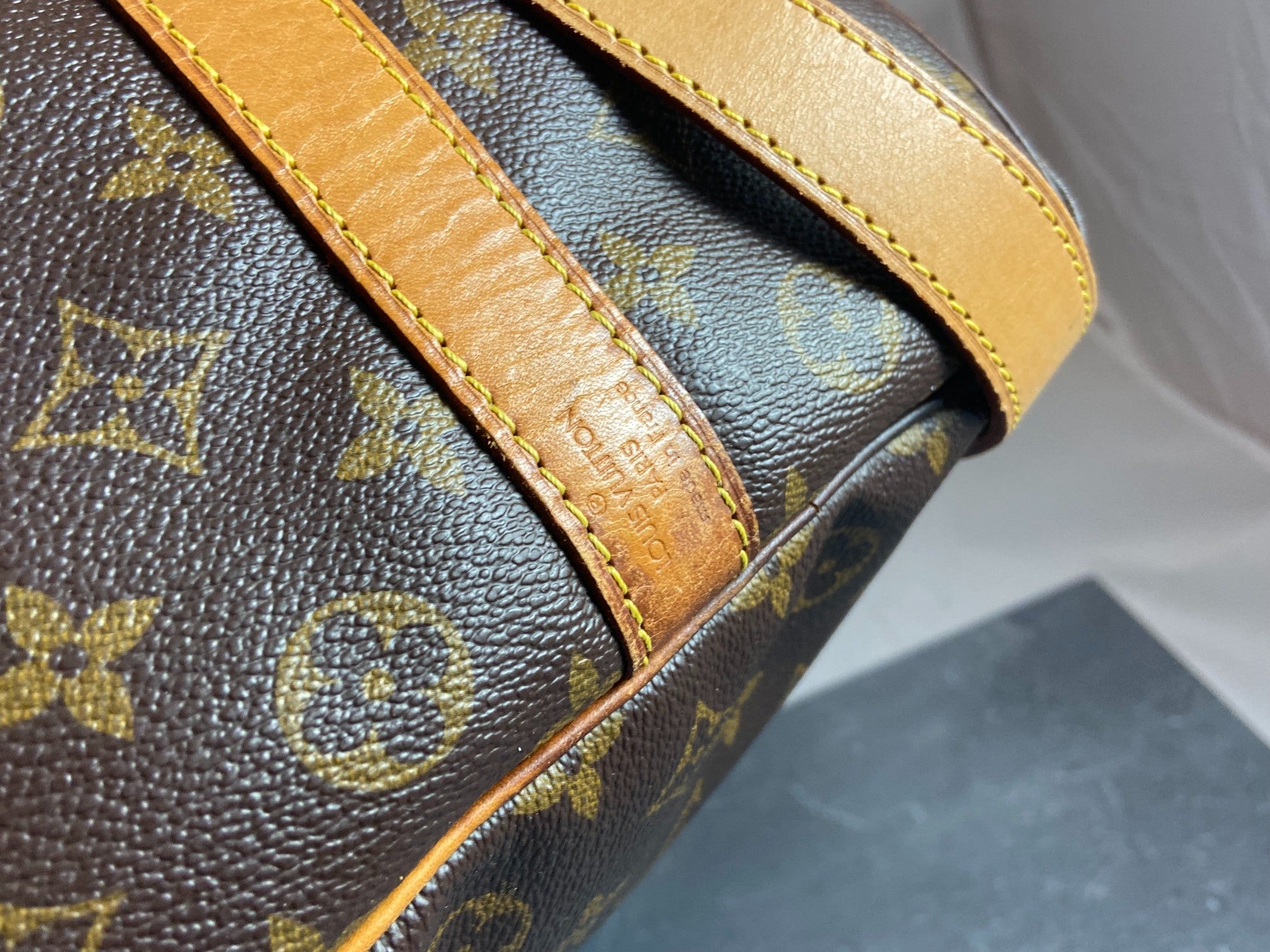 Louis Vuitton Keepall 50 Bandoulière Monogram Canvas
