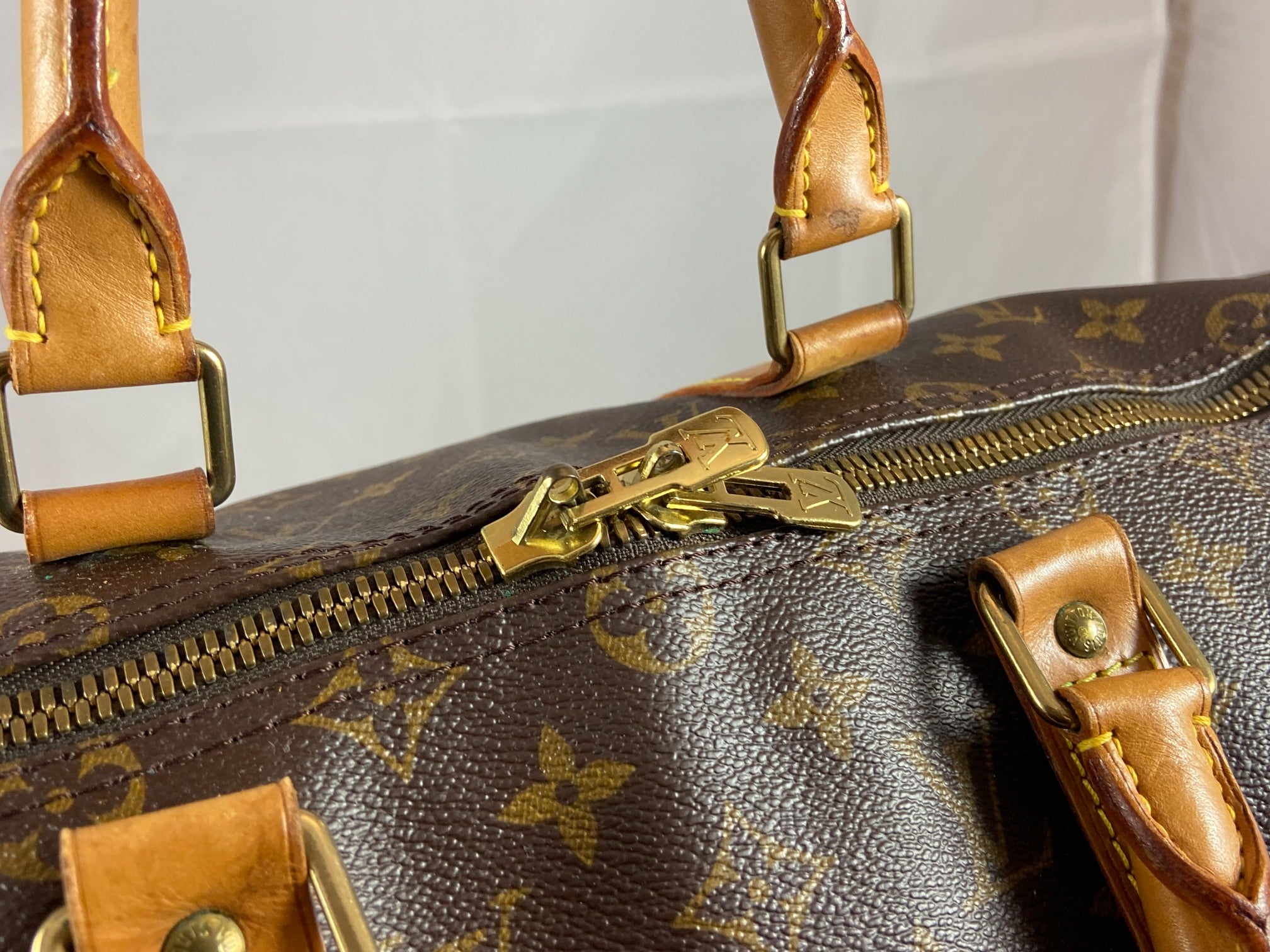 Louis Vuitton Keepall 50 Bandoulière Monogram Canvas