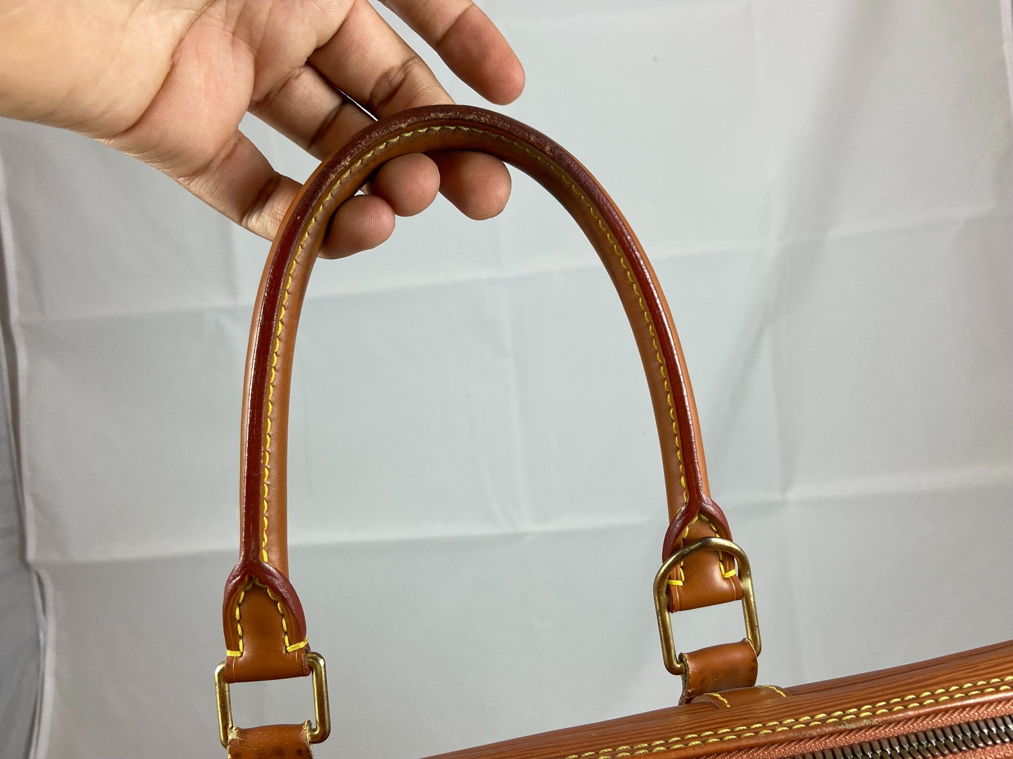 Louis Vuitton Porte Documents Voyage Brown Epi Leather