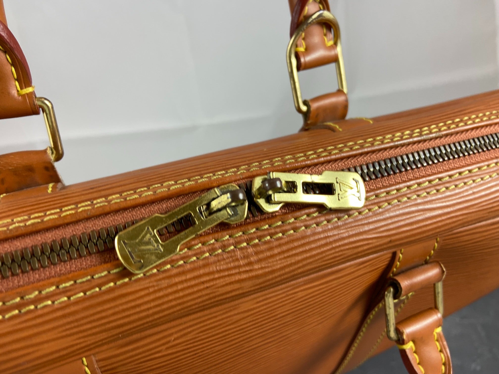 Louis Vuitton Porte Documents Voyage Brown Epi Leather