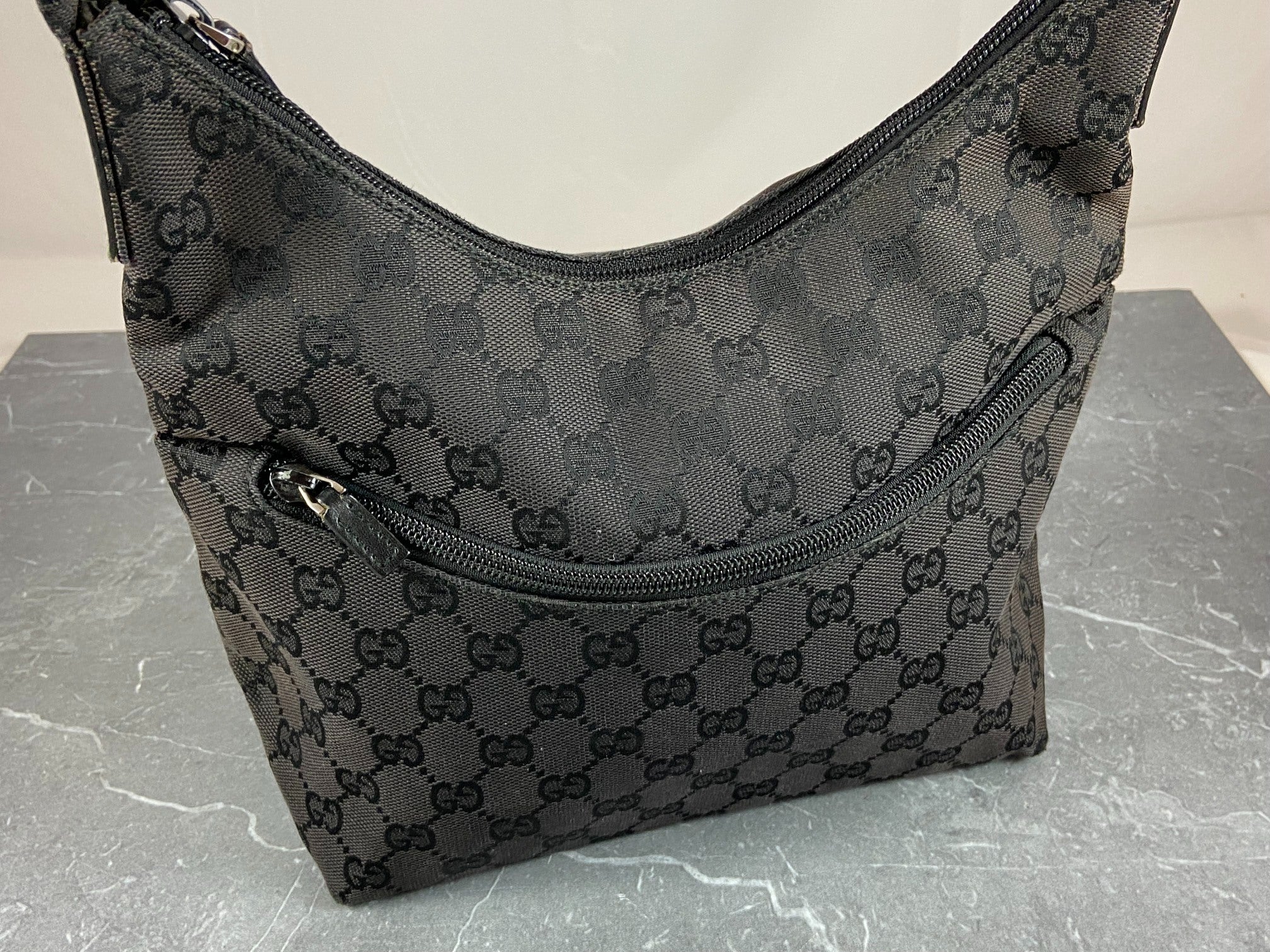 Gucci Hand / Hobo Bag Black GG Monogram