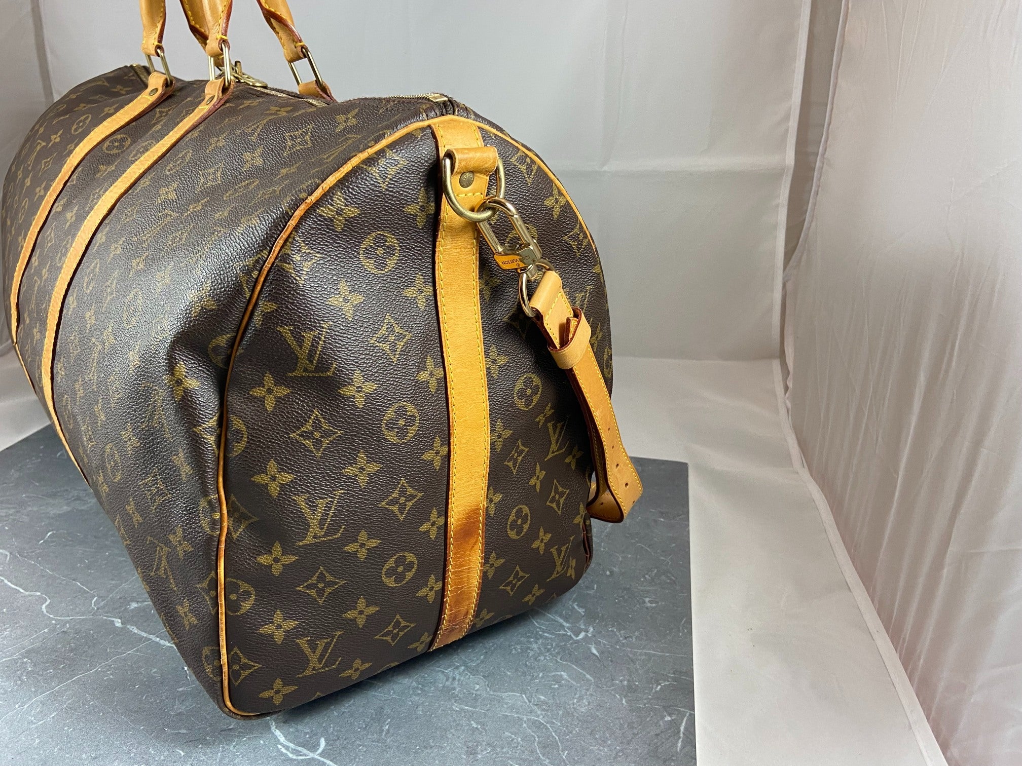 Louis Vuitton Keepall 55 Bandoulière Monogram Canvas
