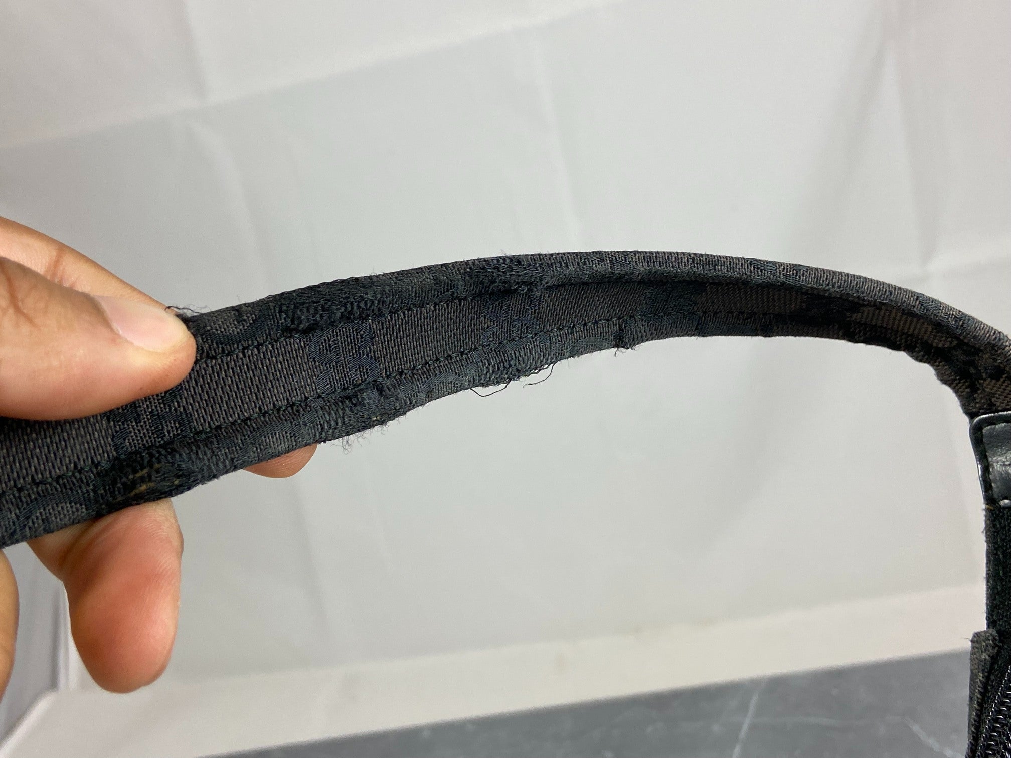 Gucci Hand / Hobo Bag Black GG Monogram