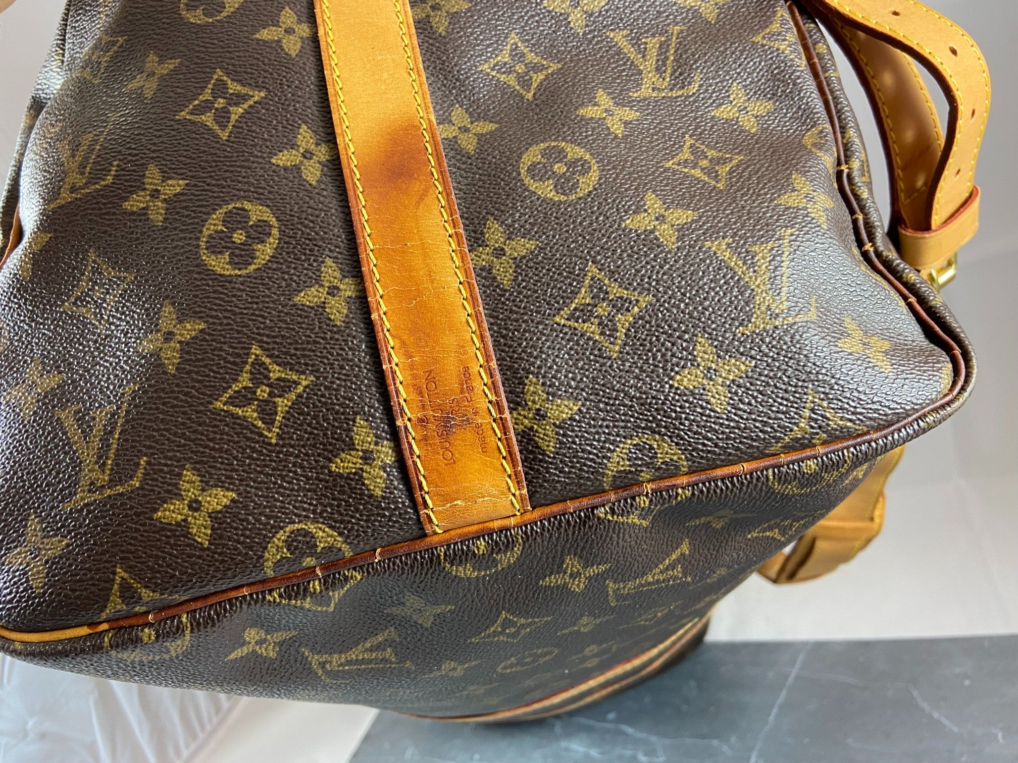 Louis Vuitton Keepall 55 Bandoulière Monogram Canvas