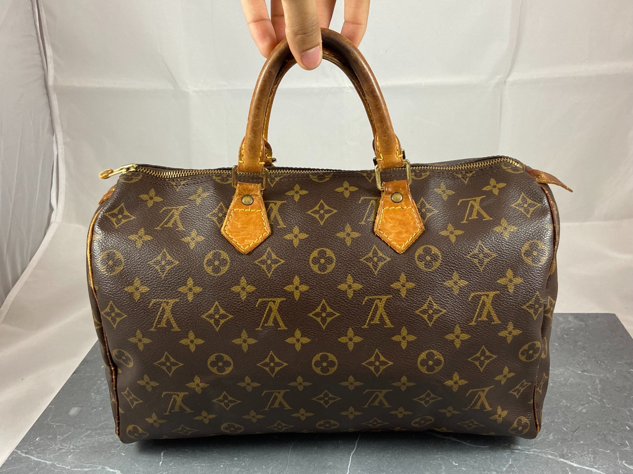 Louis Vuitton Speedy 35 Monogram Canvas