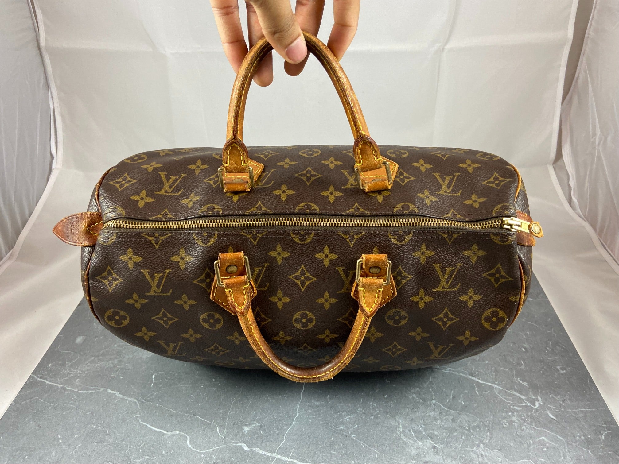 Louis Vuitton Speedy 35 Monogram Canvas