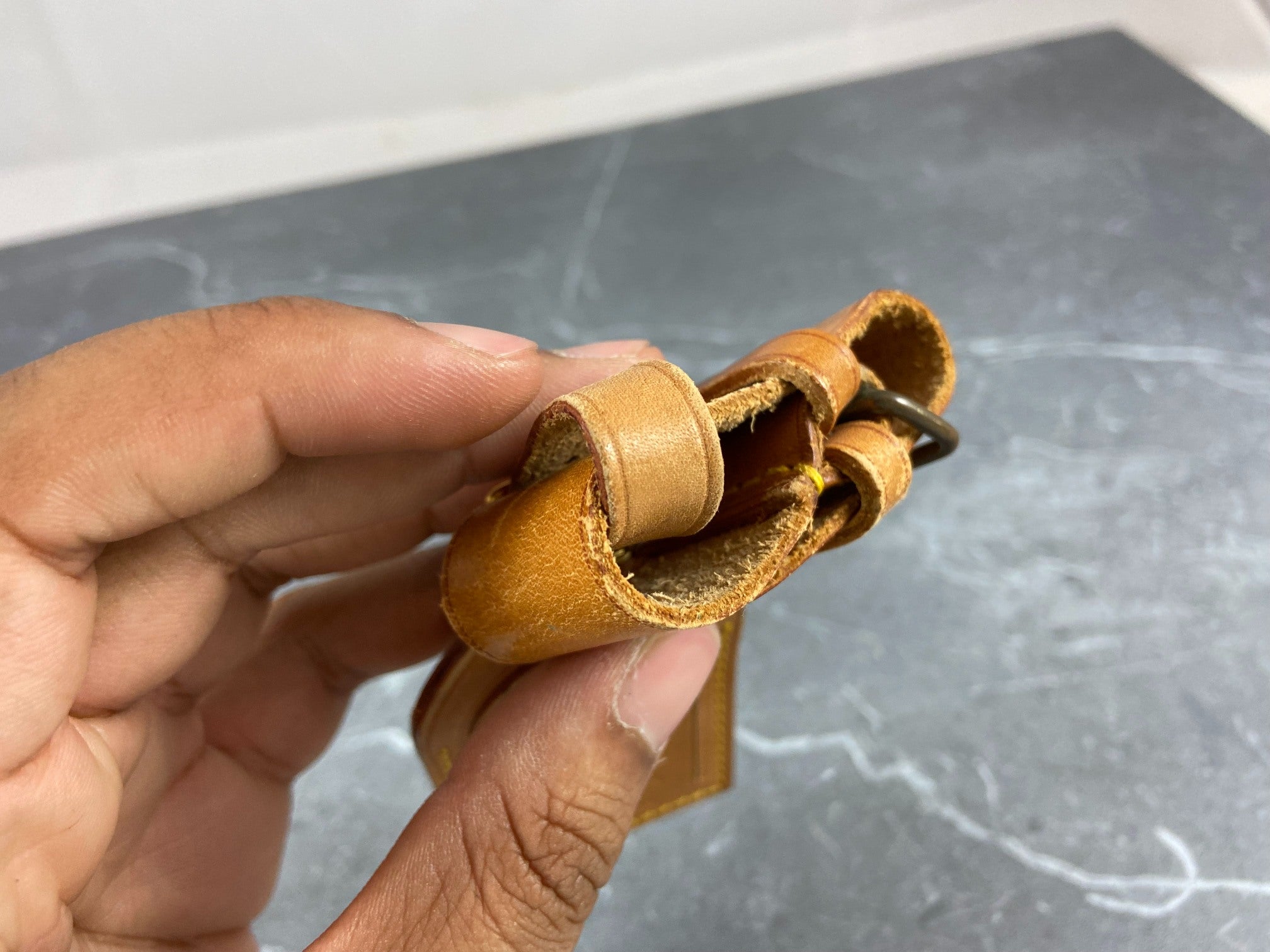 Louis Vuitton Luggage Tag & Handle Belt Beige Vachetta Leather