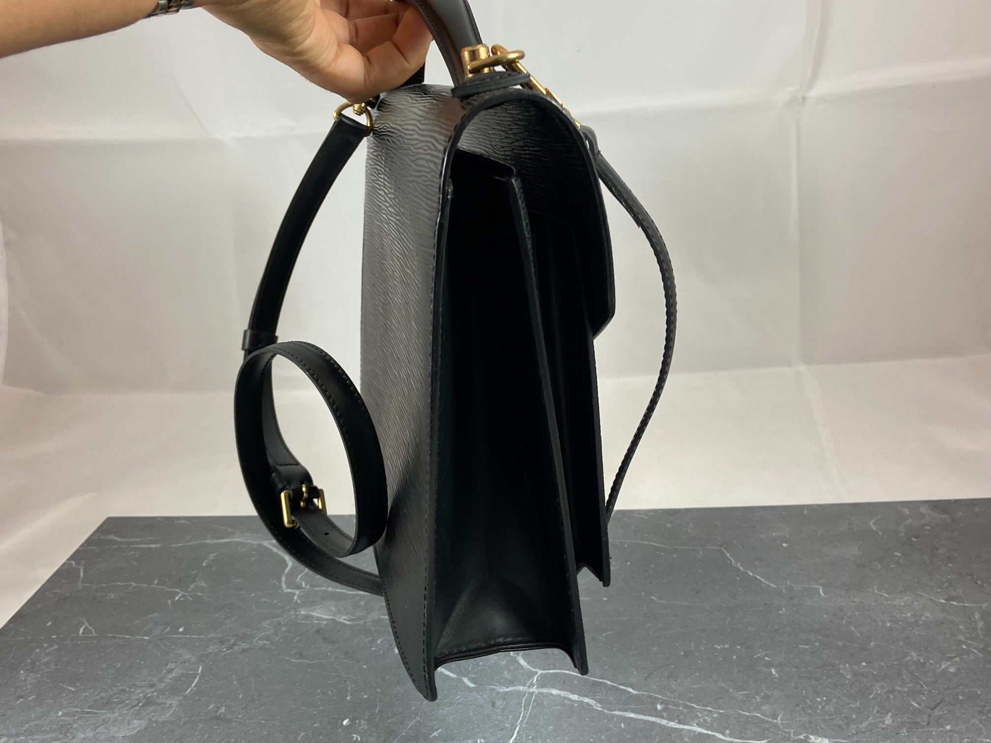 Louis Vuitton Monceau 28 Black Epi Leather