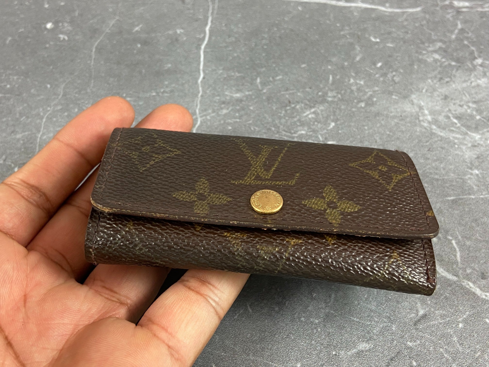 Louis Vuitton 4 Key Holder Monogram Canvas