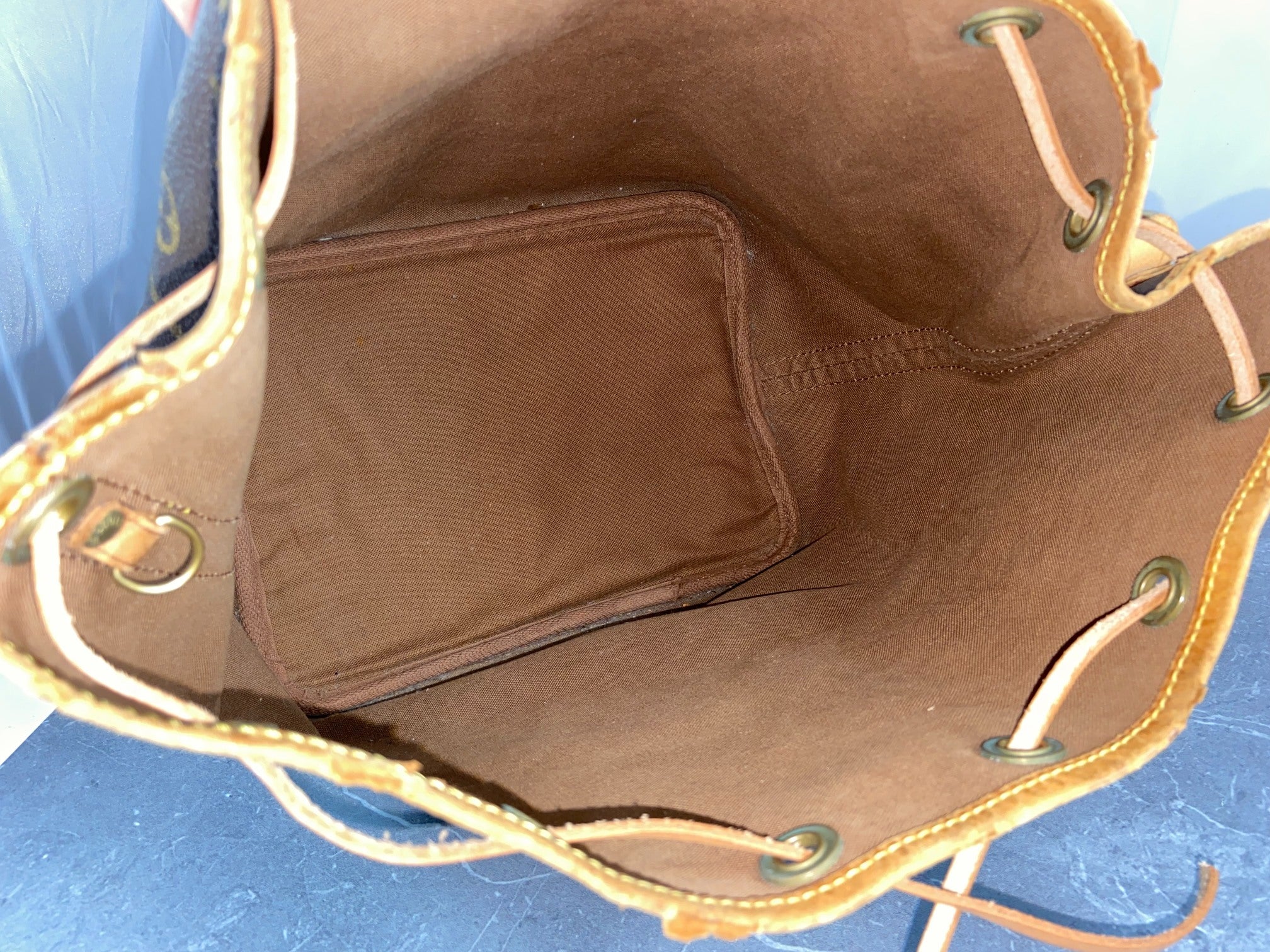 Louis Vuitton Sac Noé Petit Monogram Canvas